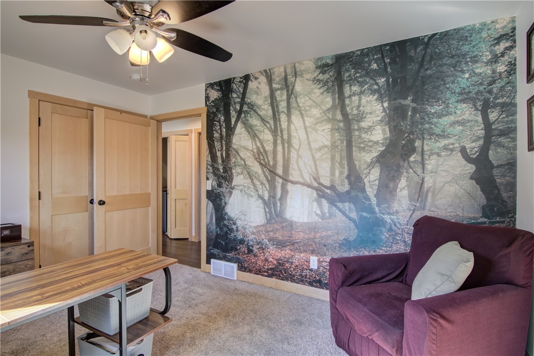 Cadott, Wisconsin, 54727, United States, 4 Bedrooms Bedrooms, ,2 BathroomsBathrooms,Residential,For Sale,1961468