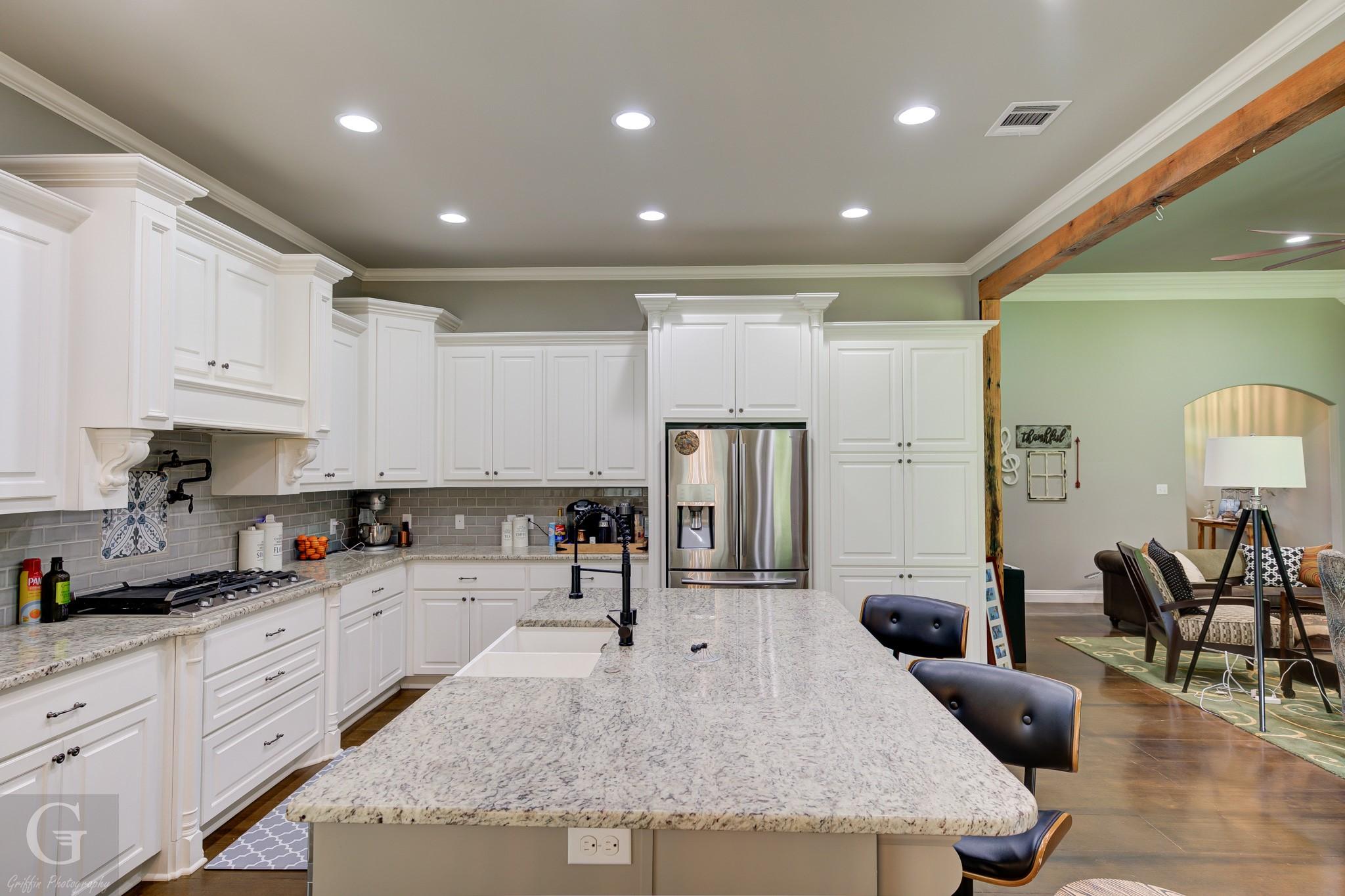 Shreveport, Louisiana, 71129, United States, 4 Bedrooms Bedrooms, ,4 BathroomsBathrooms,Residential,For Sale,1978405