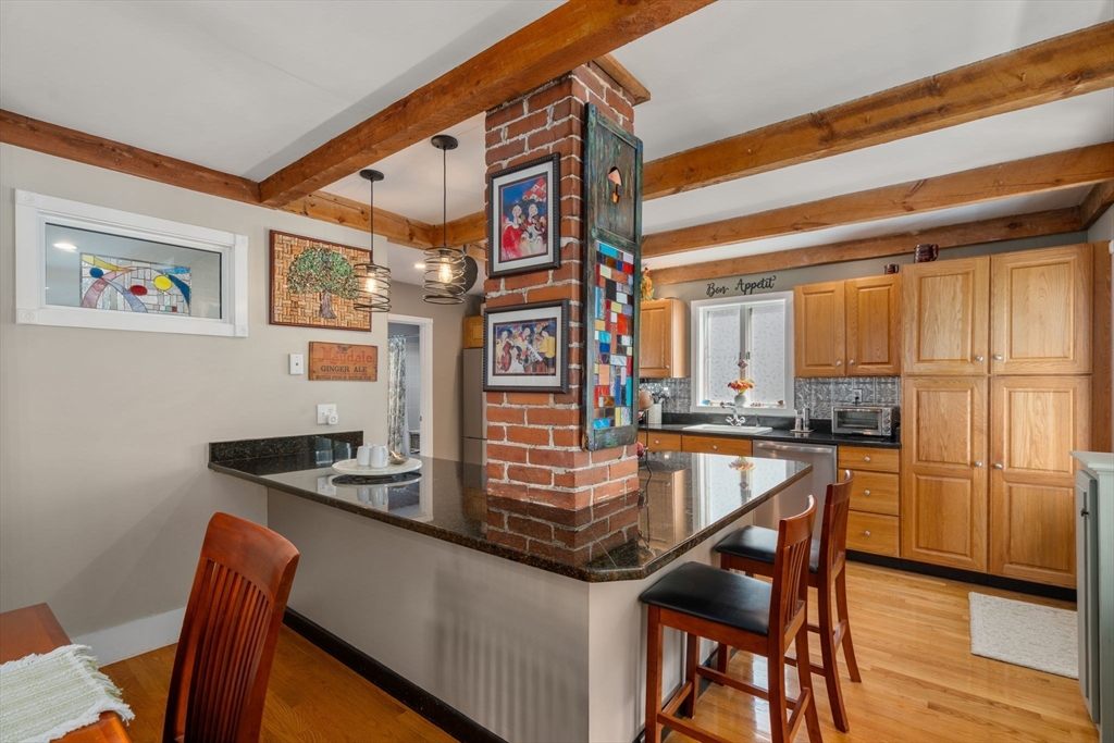 Maynard, Massachusetts, 01754, United States, 3 Bedrooms Bedrooms, ,2 BathroomsBathrooms,Residential,For Sale,1941830