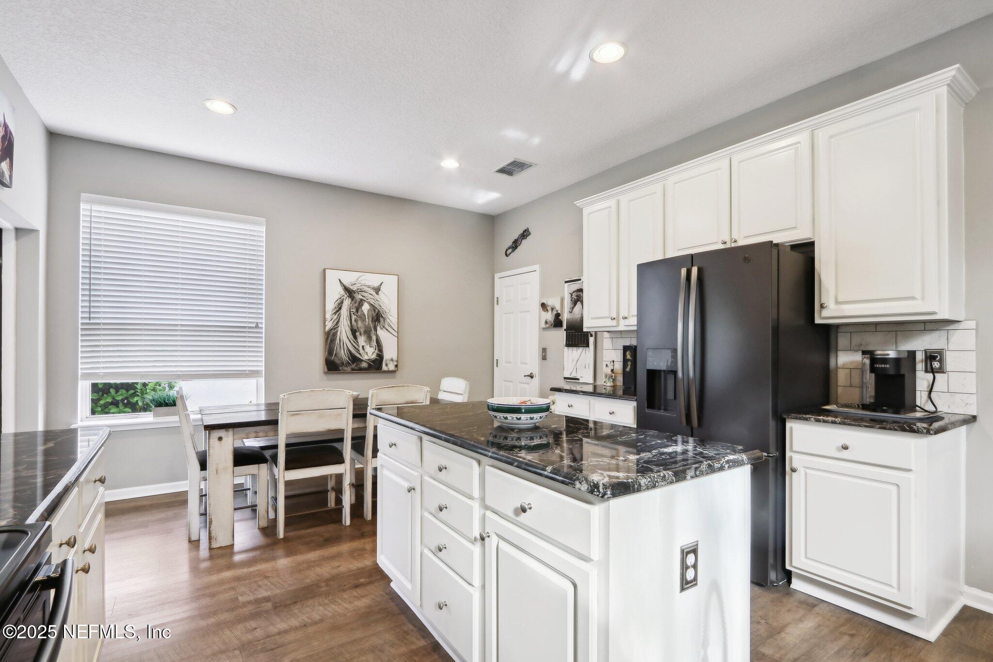 Ponte Vedra Beach, Florida, 32082, United States, 5 Bedrooms Bedrooms, ,4 BathroomsBathrooms,Residential,For Sale,1901610