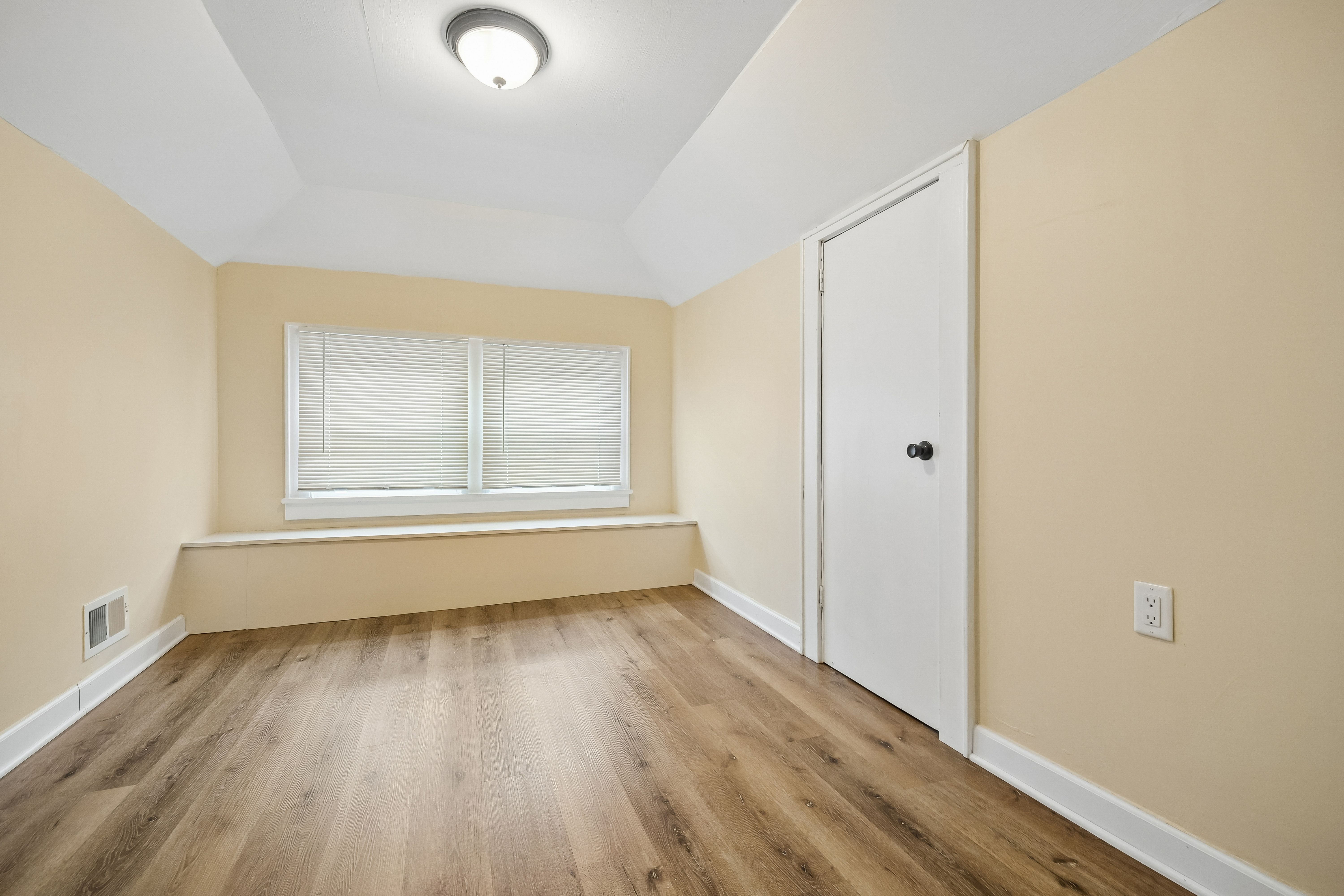  223-225 Keats Avenue - 物件實景
