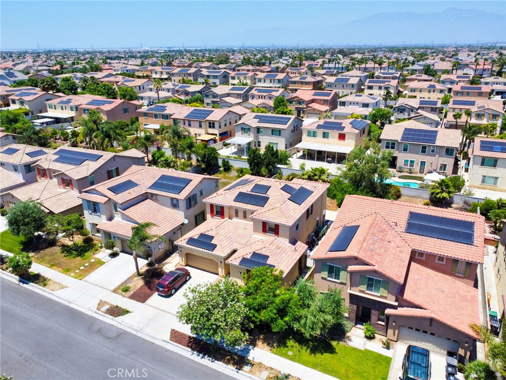 Eastvale, California, 92880, United States, 4 Bedrooms Bedrooms, ,4 BathroomsBathrooms,Residential,For Sale,1978944