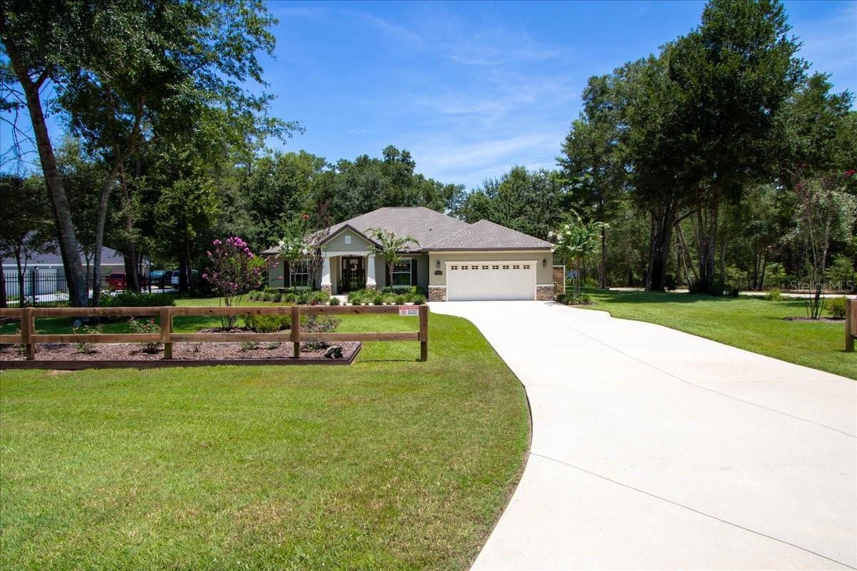 OCALA, Florida, 34476, United States, 3 Bedrooms Bedrooms, ,2 BathroomsBathrooms,Residential,For Sale,1901934