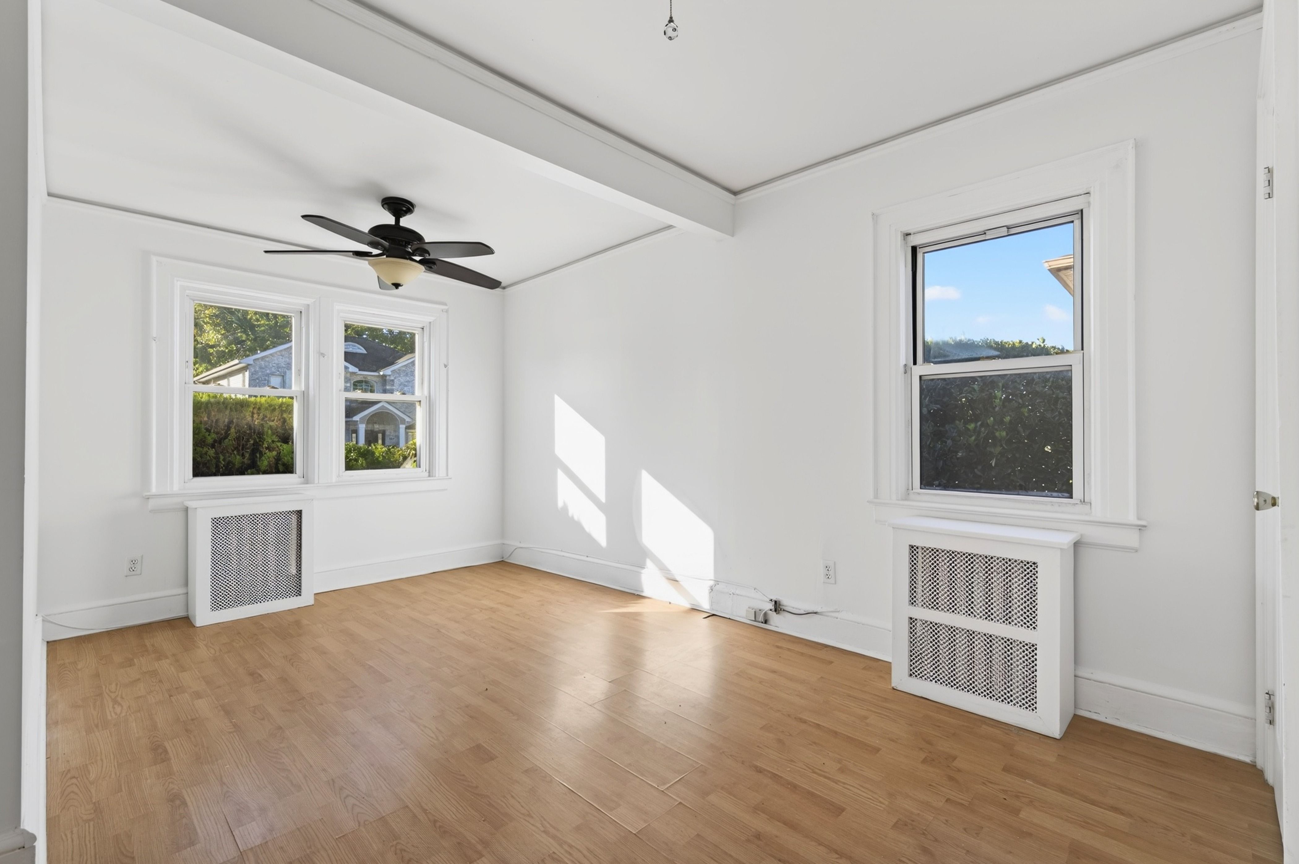  54 McKinley Avenue, Albertson, NY 11507 - 物件實景
