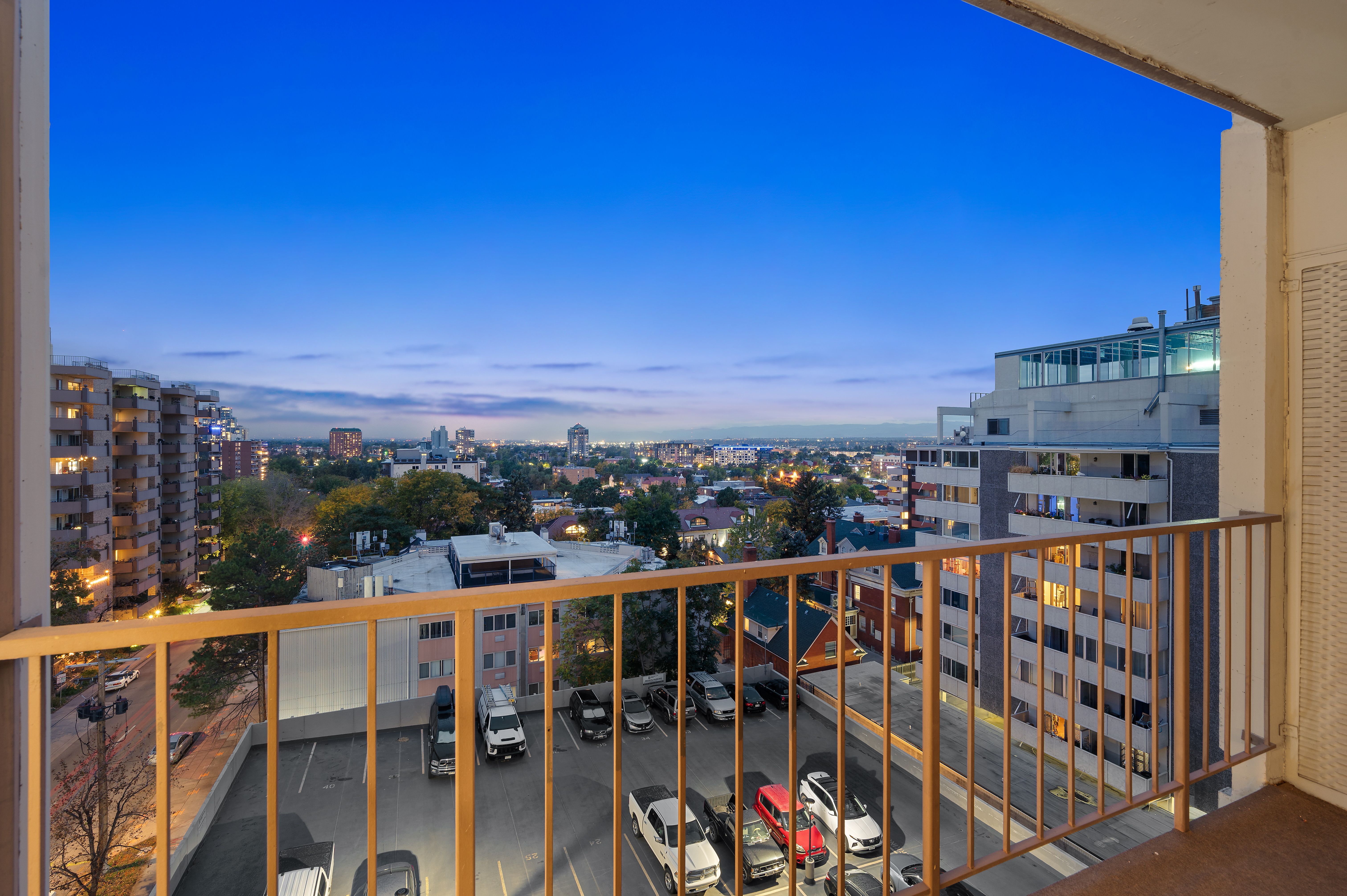  Your Front-Row Seat to Views of Pikes Peak & Everything Denver has to Offer - 物件實景