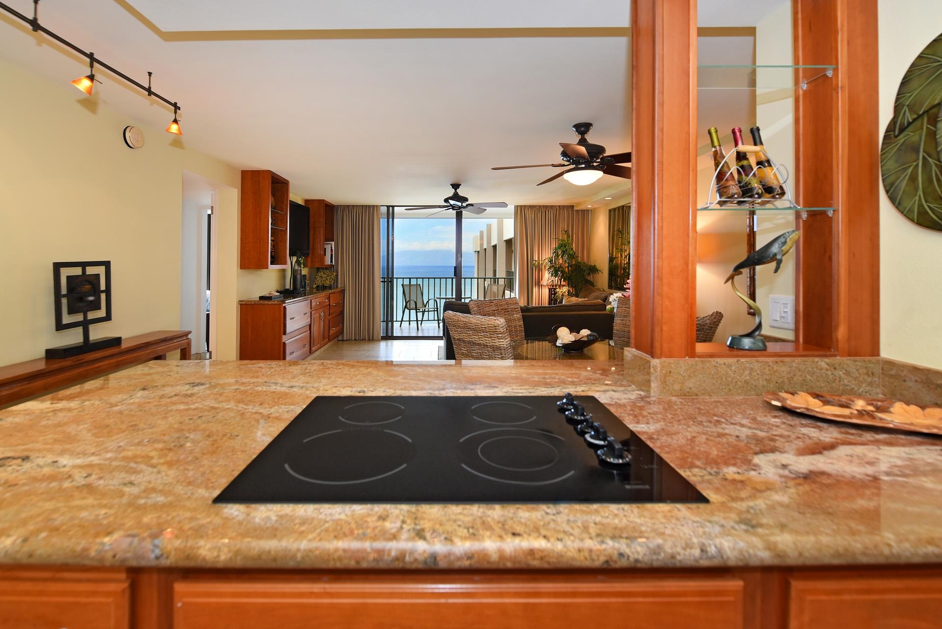 Lahaina, Hawaii, 96761, United States, 2 Bedrooms Bedrooms, ,2 BathroomsBathrooms,Residential,For Sale,1828104