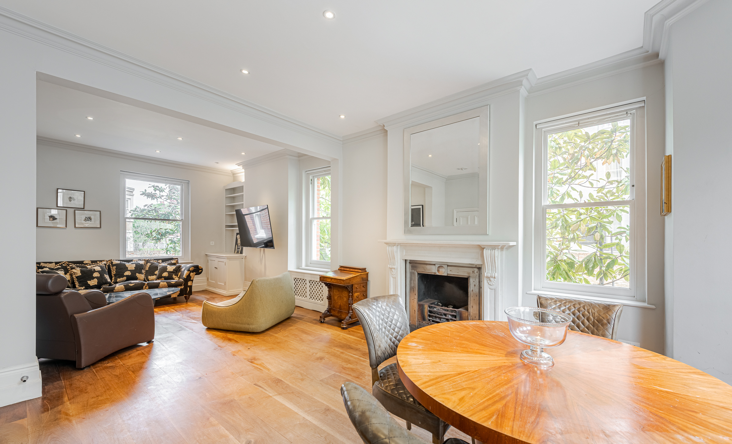  A Detached House on the Doorstep of Battersea Park with Garden and Parking - 物件實景