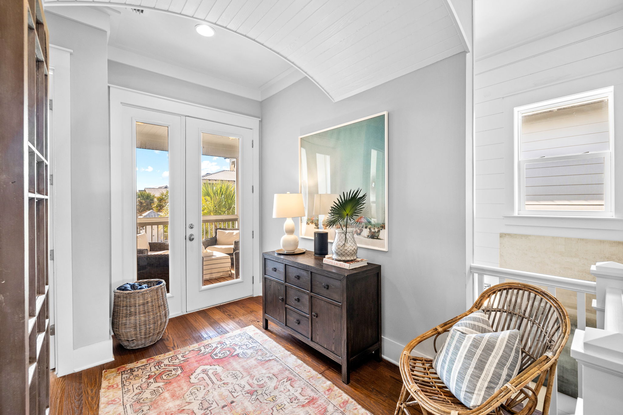  Updated Beach House Close To Beach And Enviable Amenities - 物件實景