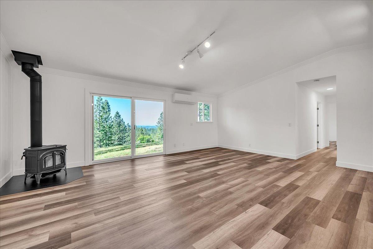 Placerville, California, 95667, United States, 4 Bedrooms Bedrooms, ,2 BathroomsBathrooms,Residential,For Sale,1853951
