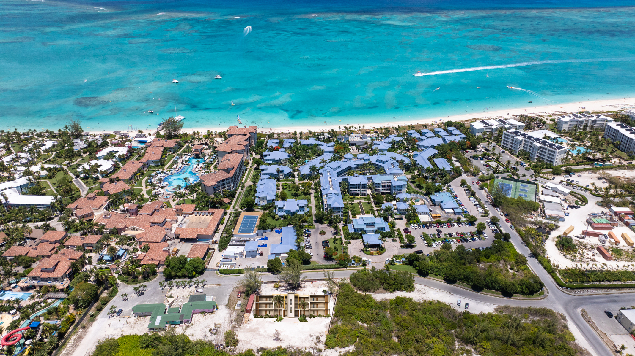  Coral Cove Condos, Studio Unit 303 - 物件實景