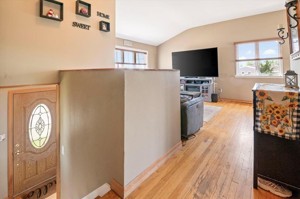 Bellmore, New York, 11710, United States, 5 Bedrooms Bedrooms, ,2 BathroomsBathrooms,Residential,For Sale,1928090