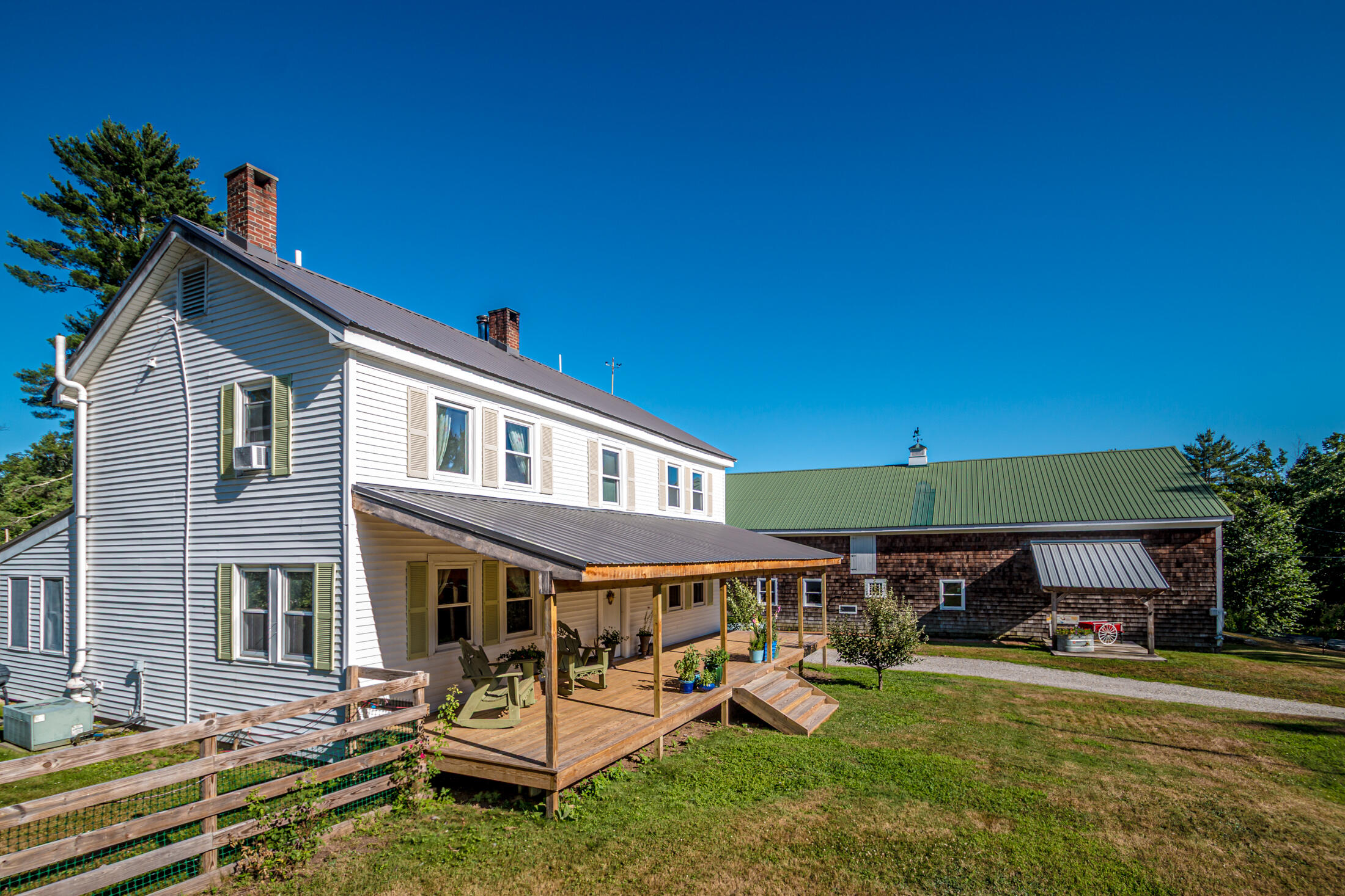 Fryeburg, Maine, 04037, United States, 3 Bedrooms Bedrooms, ,2 BathroomsBathrooms,Residential,For Sale,1902118