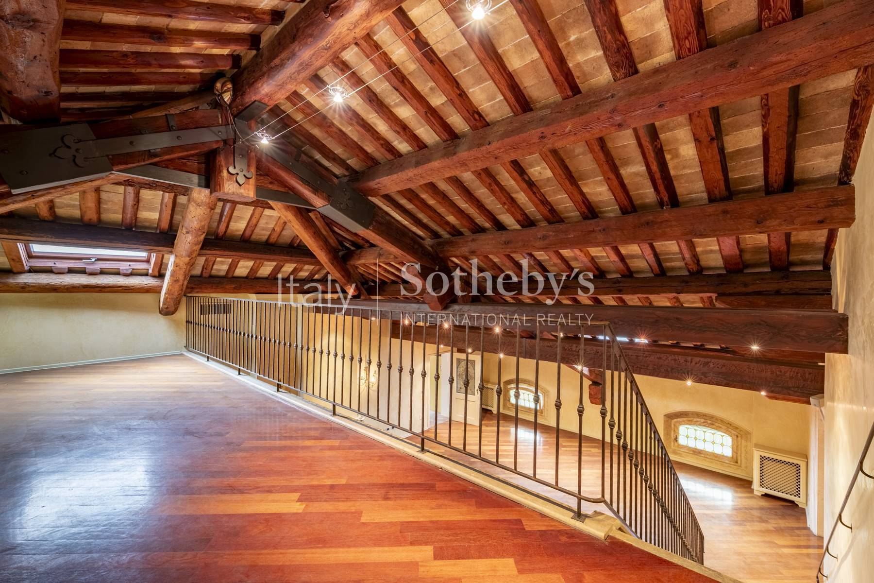  Exclusive penthouse in the historic center of Padua - 物件實景
