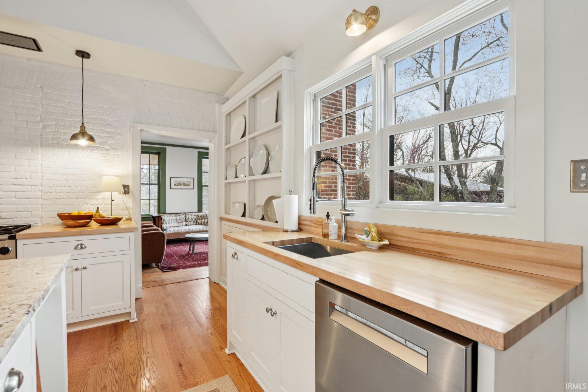 Bloomington, Indiana, 47401, United States, 4 Bedrooms Bedrooms, ,5 BathroomsBathrooms,Residential,For Sale,2032198