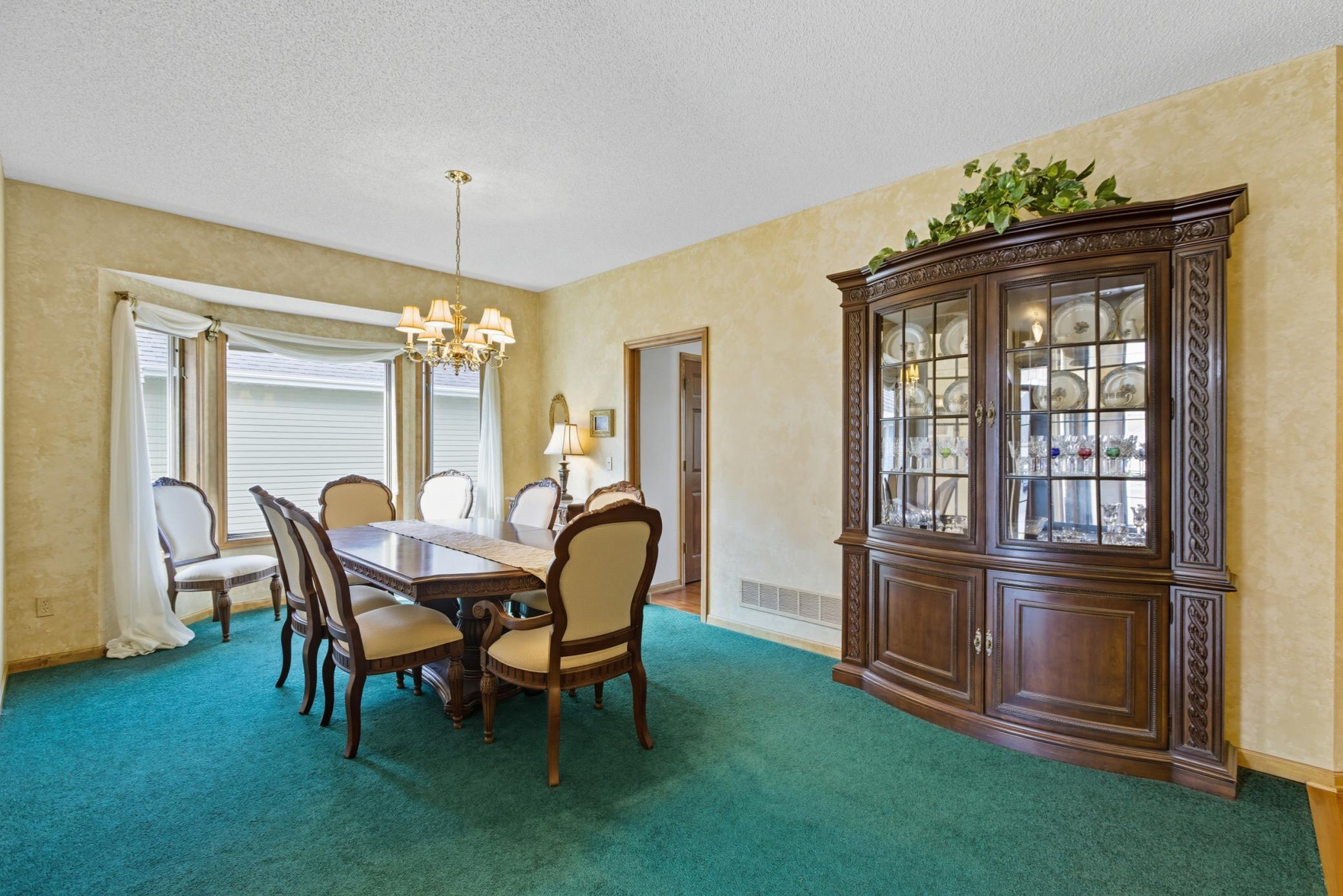 Plymouth, Minnesota, 55446, United States, 3 Bedrooms Bedrooms, ,2 BathroomsBathrooms,Residential,For Sale,1957891