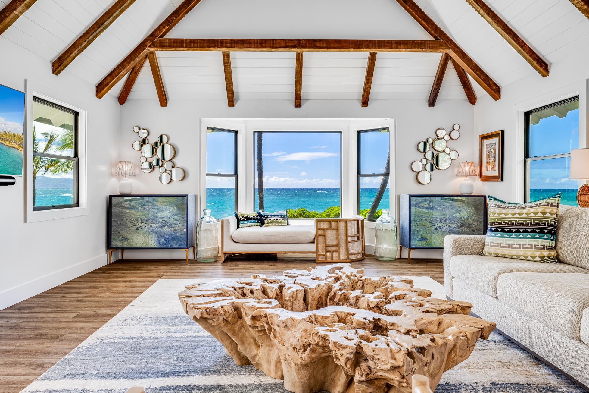 Paia, Hawaii, 96779, United States, 4 Bedrooms Bedrooms, ,4 BathroomsBathrooms,Residential,For Sale,1918260