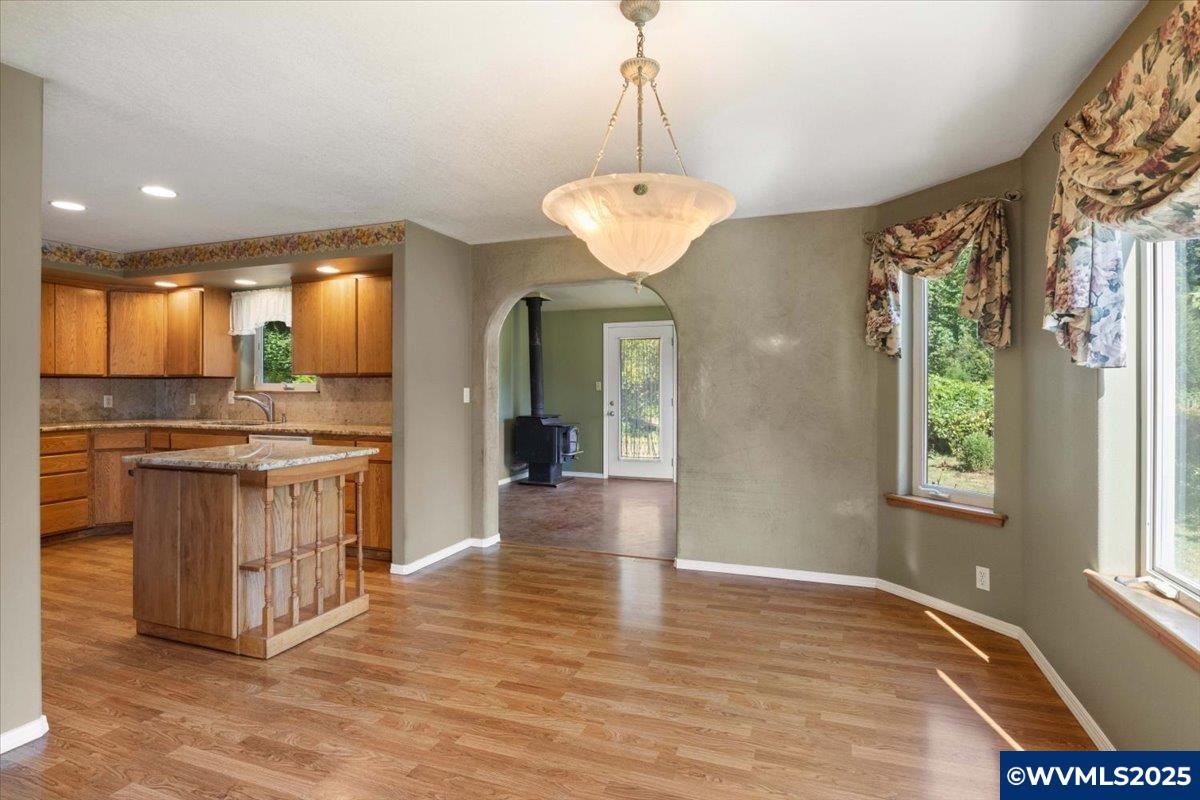 Lebanon, Oregon, 97355, United States, 3 Bedrooms Bedrooms, ,2 BathroomsBathrooms,Residential,For Sale,1991965