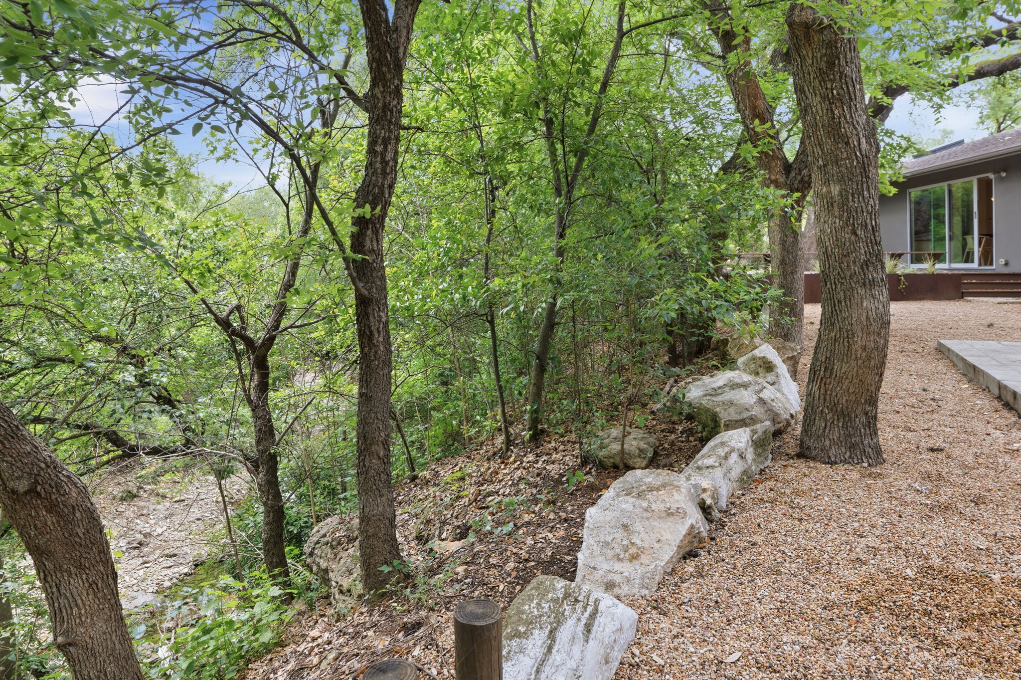  Sprawling Shoal Creek Retreat with Rare Privacy in Central Austin - 物件實景