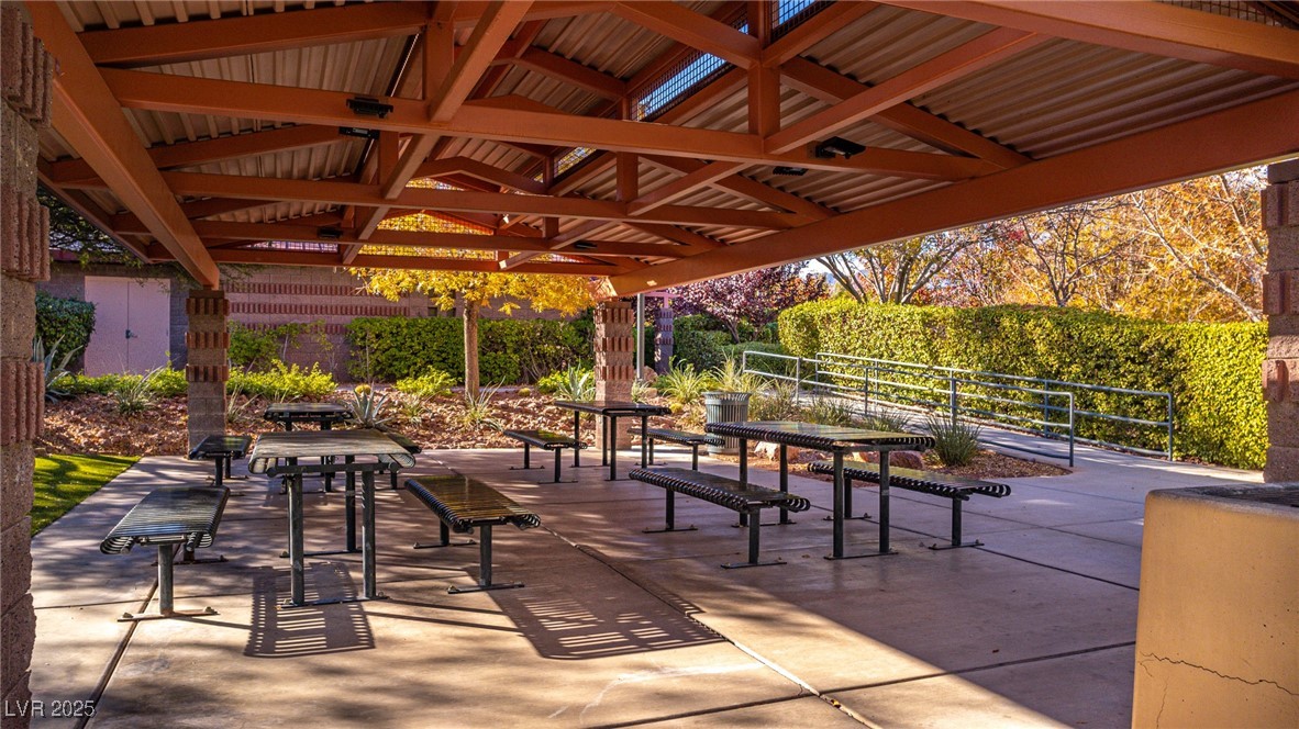 Las Vegas, Nevada, 89135, United States, 3 Bedrooms Bedrooms, ,3 BathroomsBathrooms,Residential,For Sale,2003378