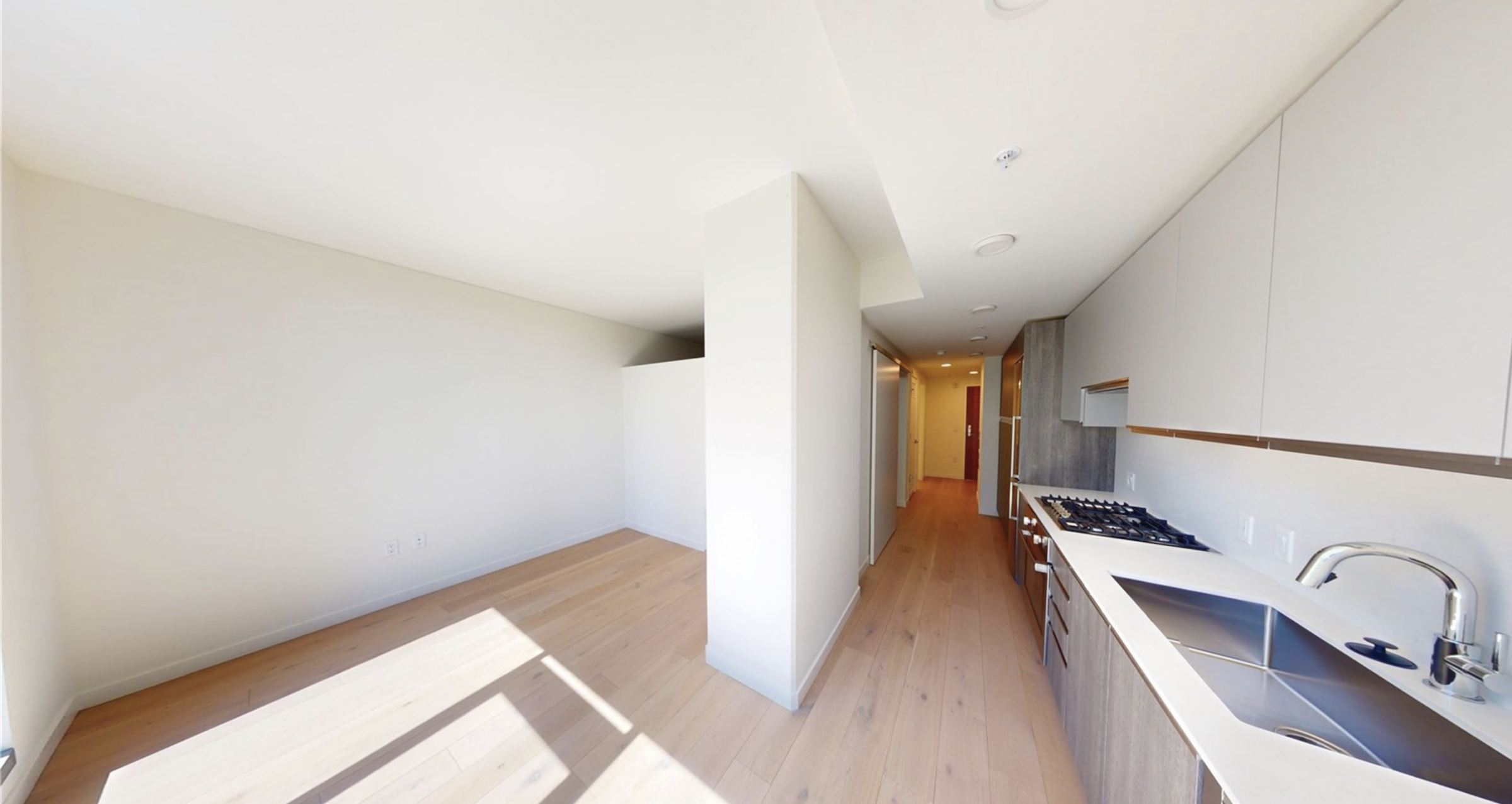  Luxurious High-Rise Living - 物件實景