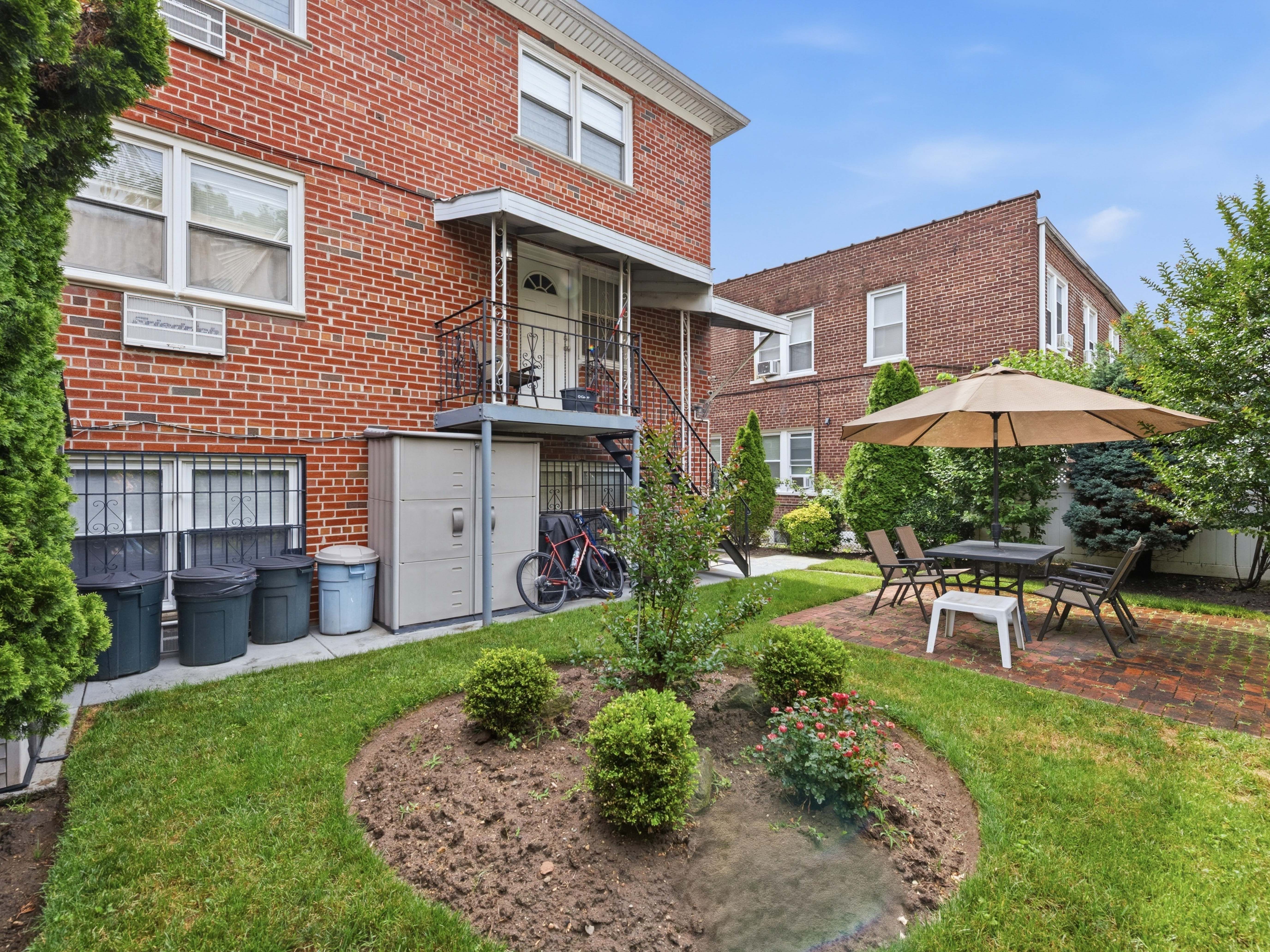  61-26 164th Street, Fresh Meadows, NY 11365 - 物件實景