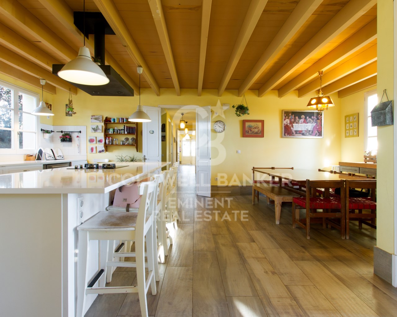 Mataró, Catalonia, ES, 6 Bedrooms Bedrooms, ,5 BathroomsBathrooms,Residential,For Sale,2000993