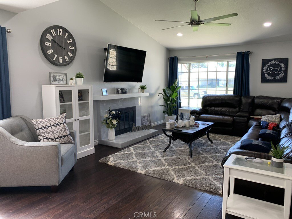 Rancho Cucamonga, California, 91730, United States, 4 Bedrooms Bedrooms, ,2 BathroomsBathrooms,Residential,For Sale,1932880