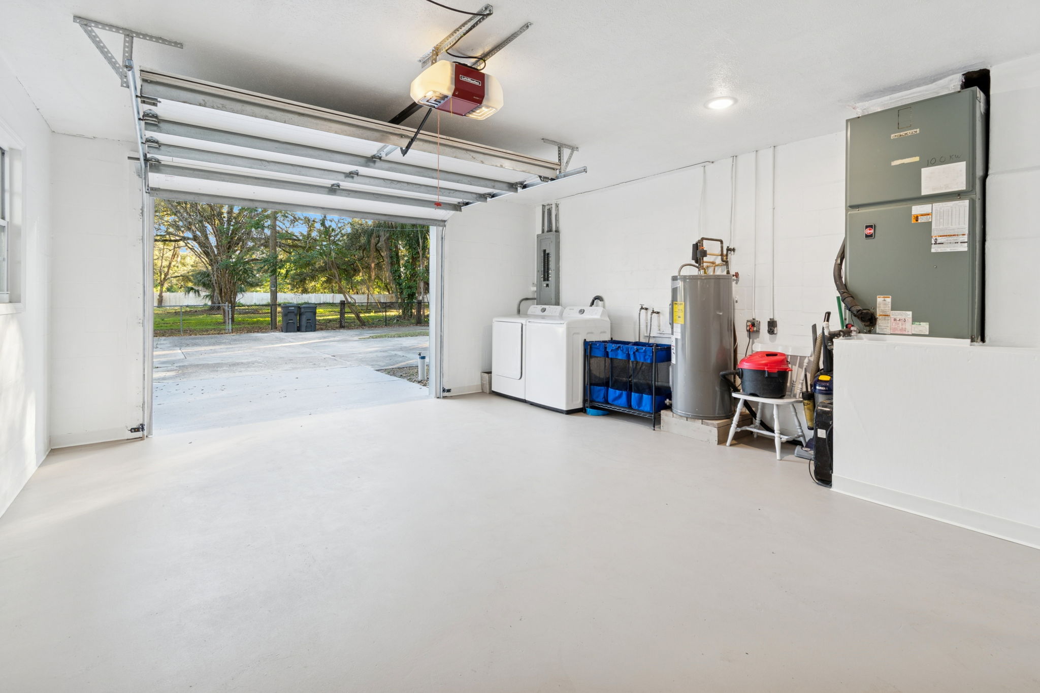 Tampa, Florida, 33637, United States, 4 Bedrooms Bedrooms, ,3 BathroomsBathrooms,Residential,For Sale,2012054