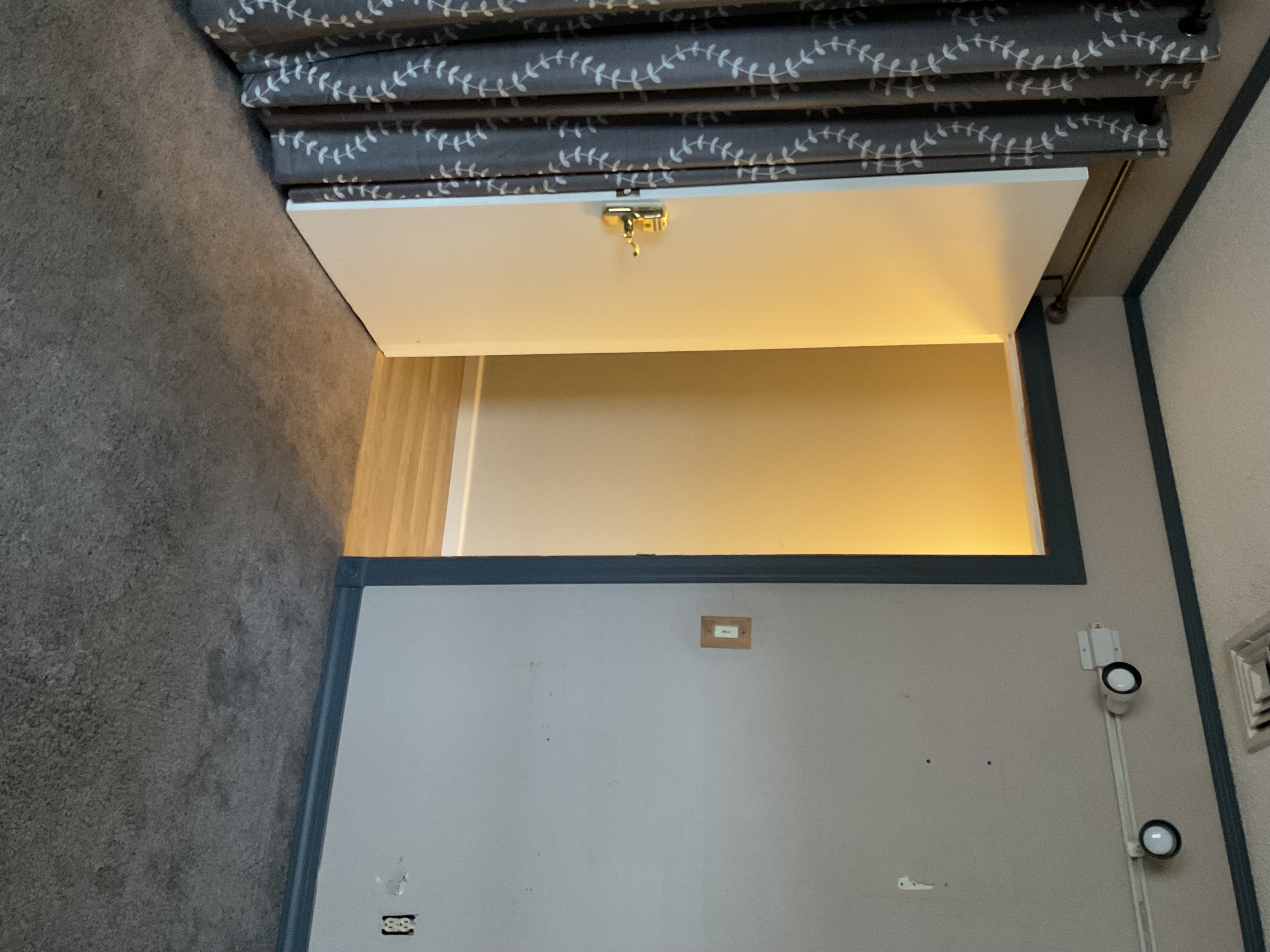 Shirley, New York, 11967, United States, 4 Bedrooms Bedrooms, ,3 BathroomsBathrooms,Residential,For Sale,1990449