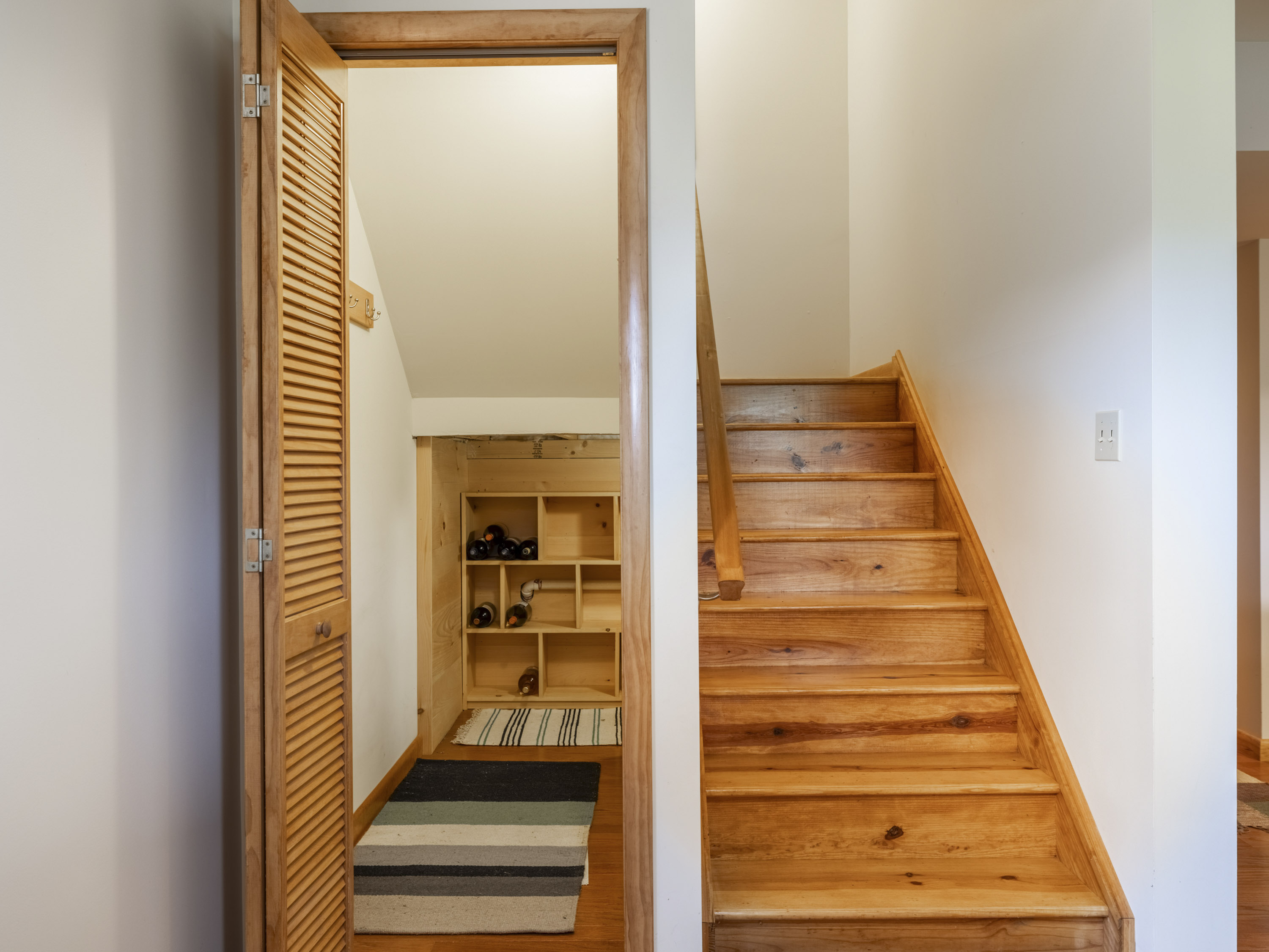 Jewett, New York, 12444, United States, 4 Bedrooms Bedrooms, ,4 BathroomsBathrooms,Residential,For Sale,1877555