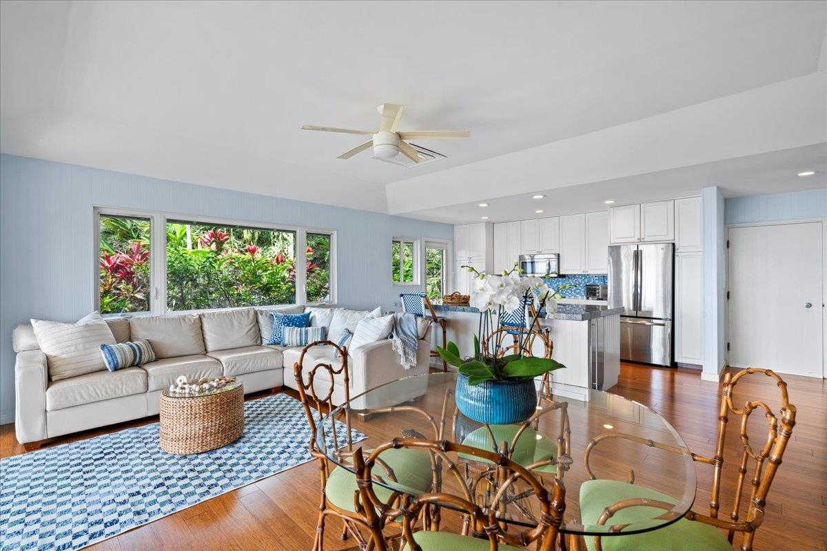 Lahaina, Hawaii, 96761, United States, 2 Bedrooms Bedrooms, ,2 BathroomsBathrooms,Residential,For Sale,1766434