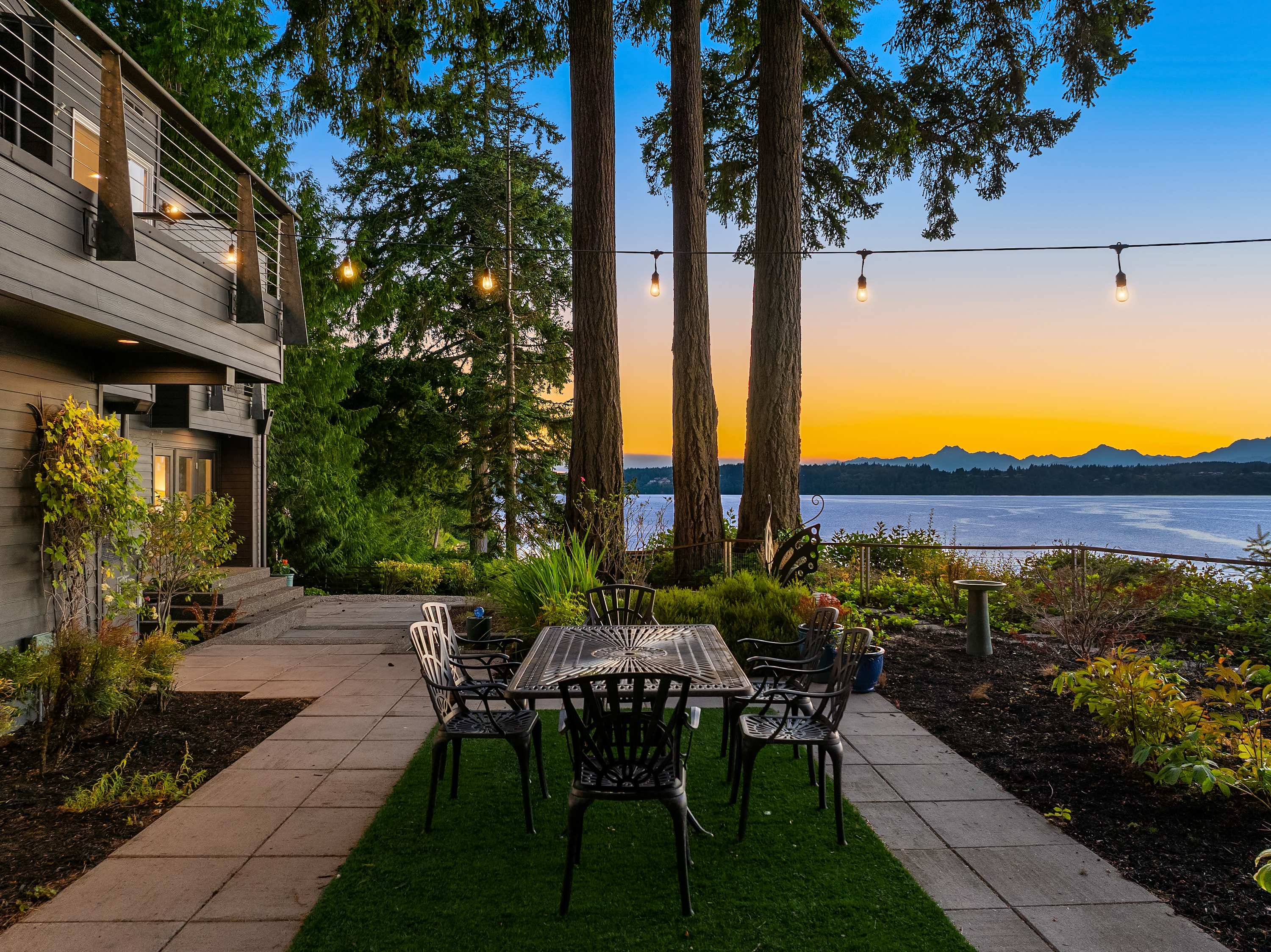  12145 Arrow Point Lp NE, Bainbridge Island, WA 98110 - 物件實景