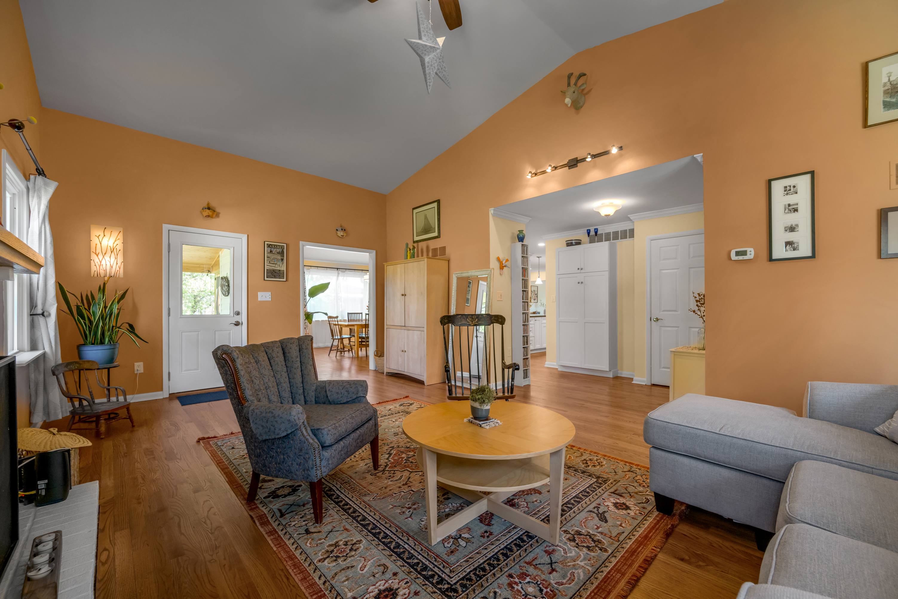  221 Greenbriar Road - 物件實景