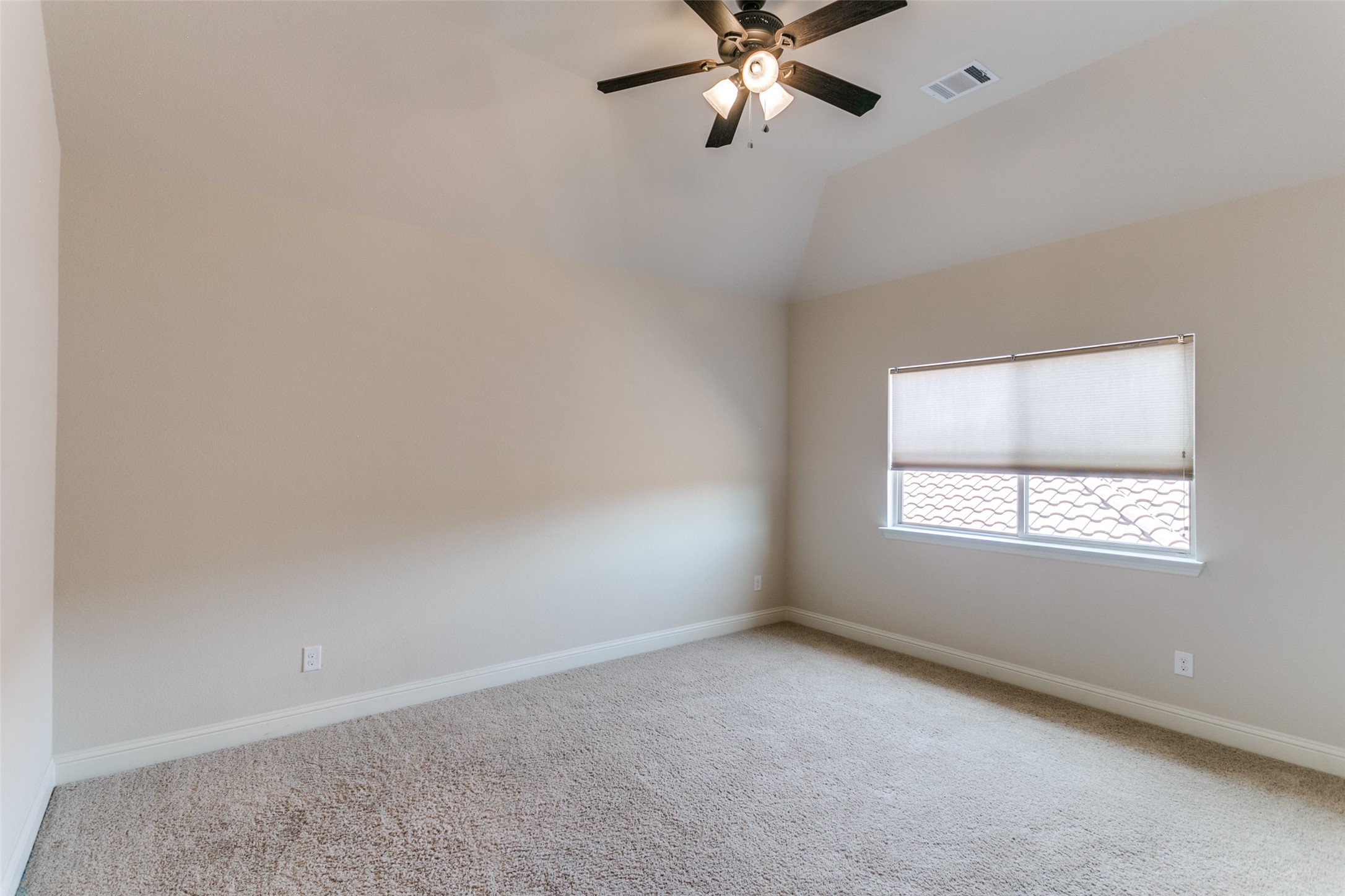 McKinney, Texas, 75070, United States, 3 Bedrooms Bedrooms, ,4 BathroomsBathrooms,Residential,For Sale,1804069