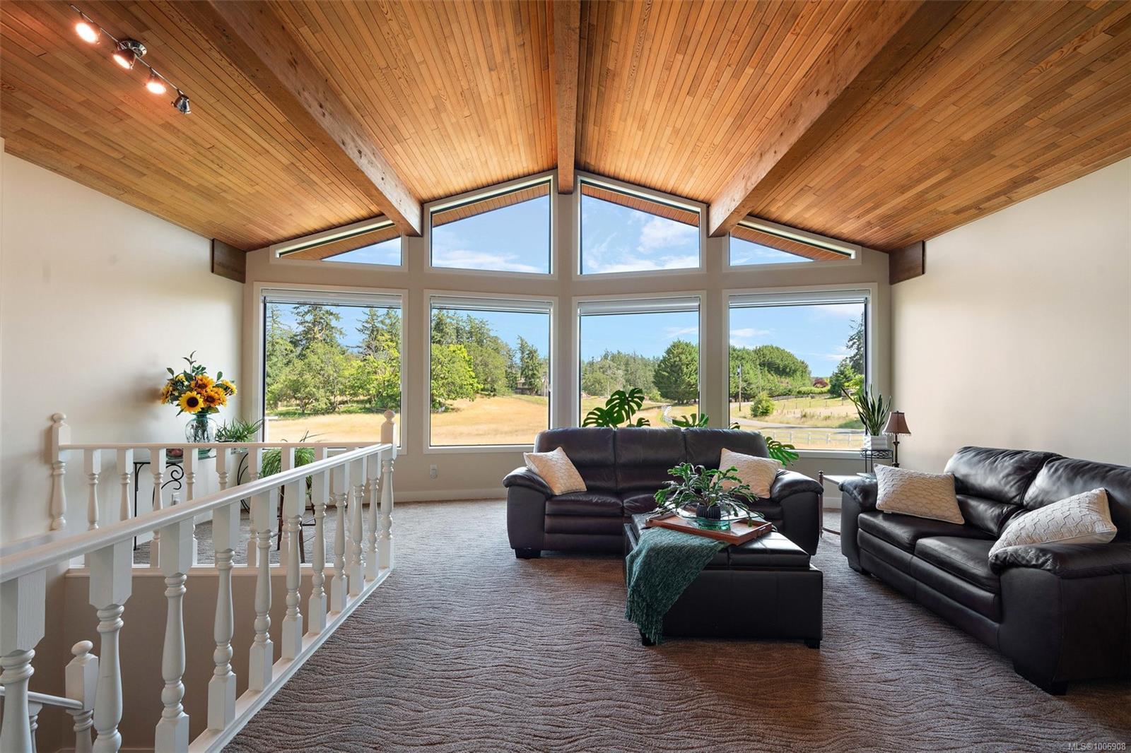 SAANICH, British Columbia, V9E 2C8, CA, 5 Bedrooms Bedrooms, ,Residential,For Sale,1890664