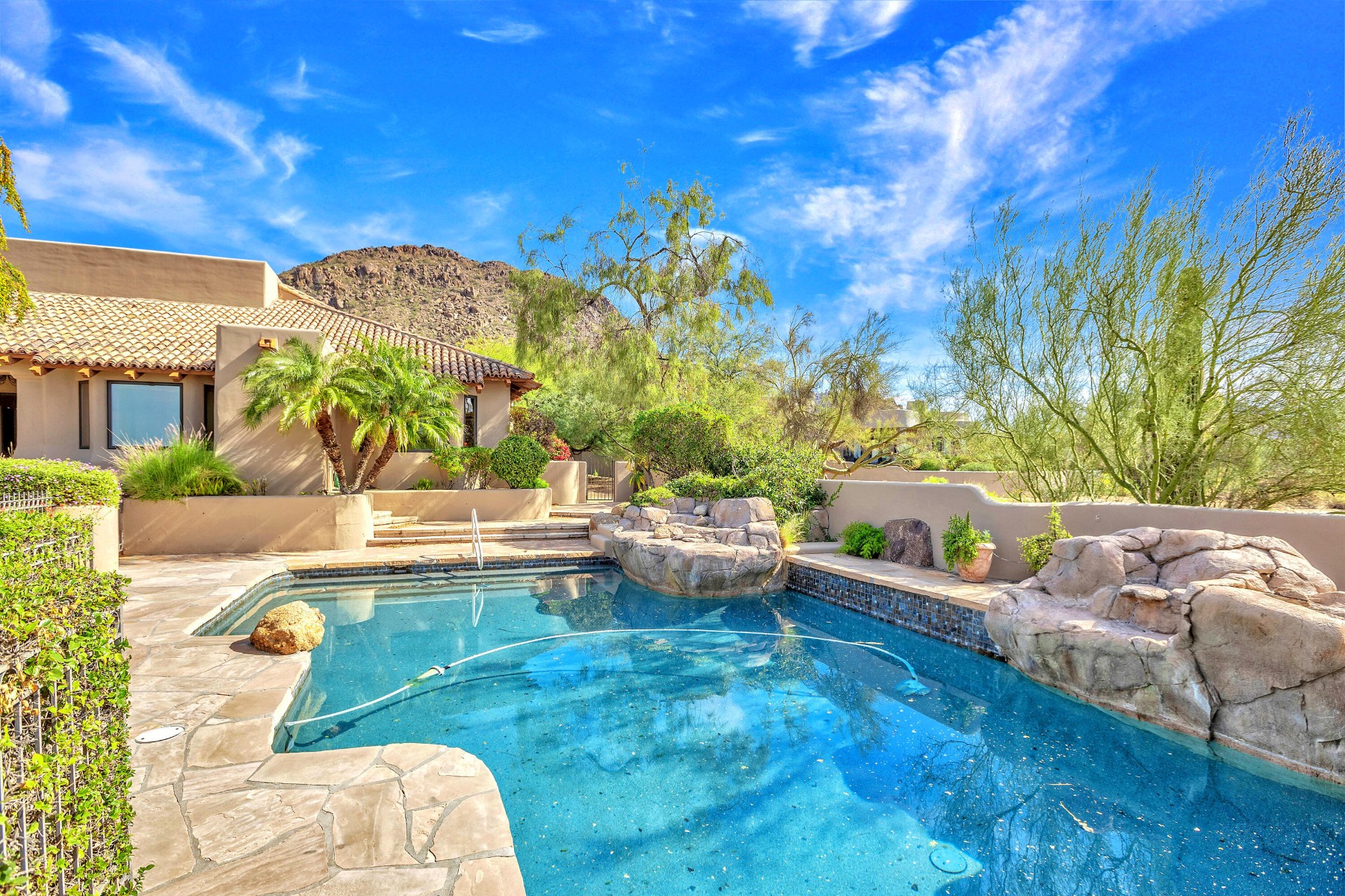  10040 E Happy Valley Road  Scottsdale, AZ - 物件實景