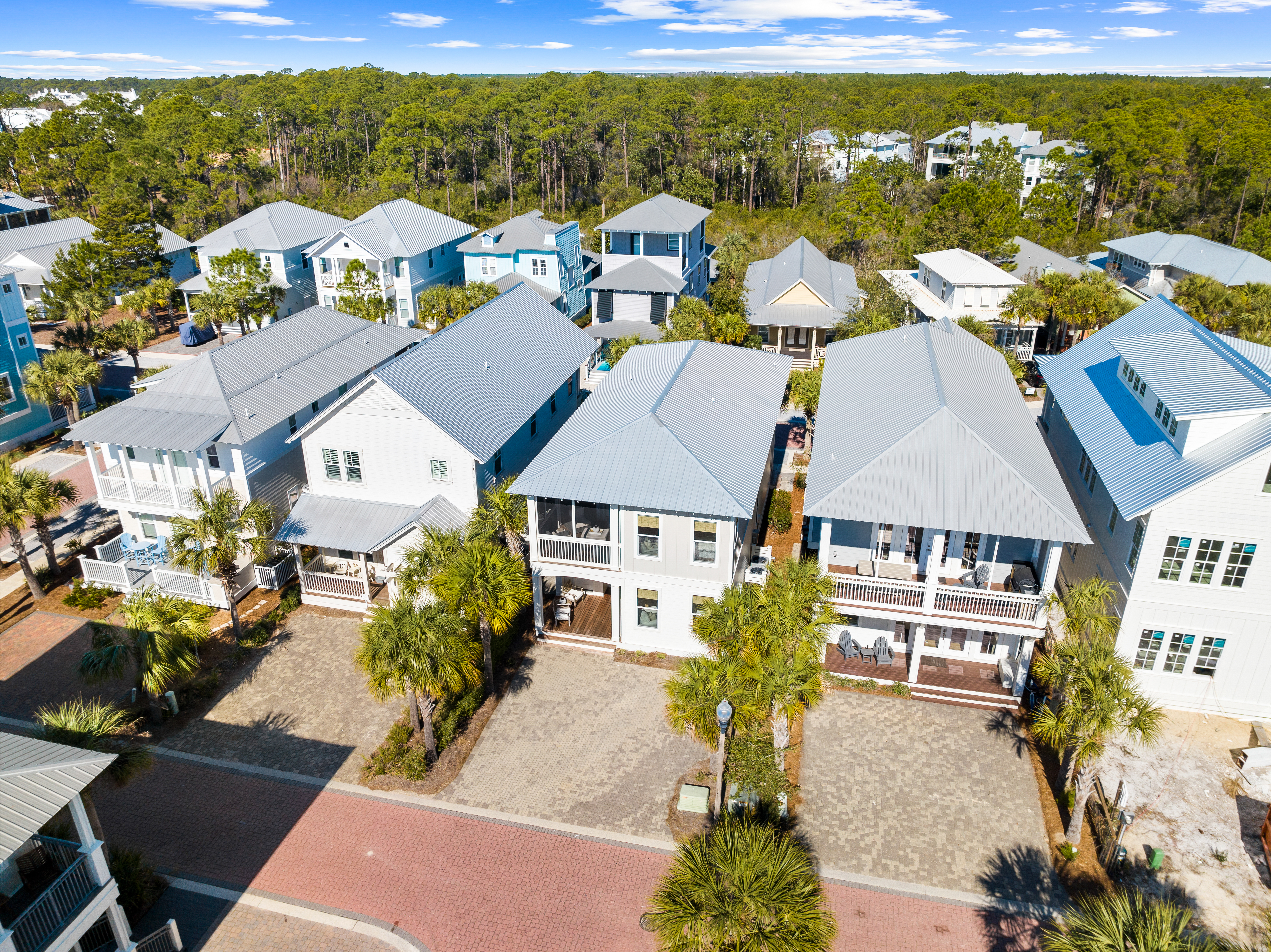  Updated Beach House Close To Beach And Enviable Amenities - 物件實景