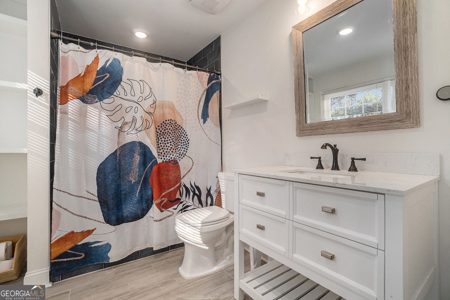 Decatur, Georgia, 30032, United States, 4 Bedrooms Bedrooms, ,4 BathroomsBathrooms,Residential,For Sale,1985824