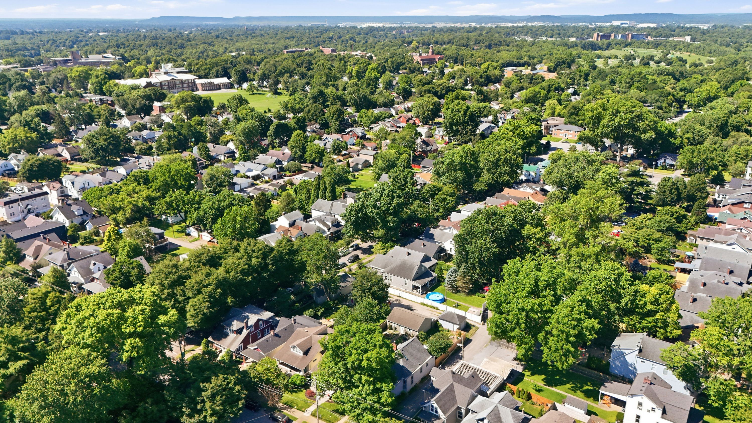  1700 Fernwood Avenue, Louisville, KY 40205 - 物件實景