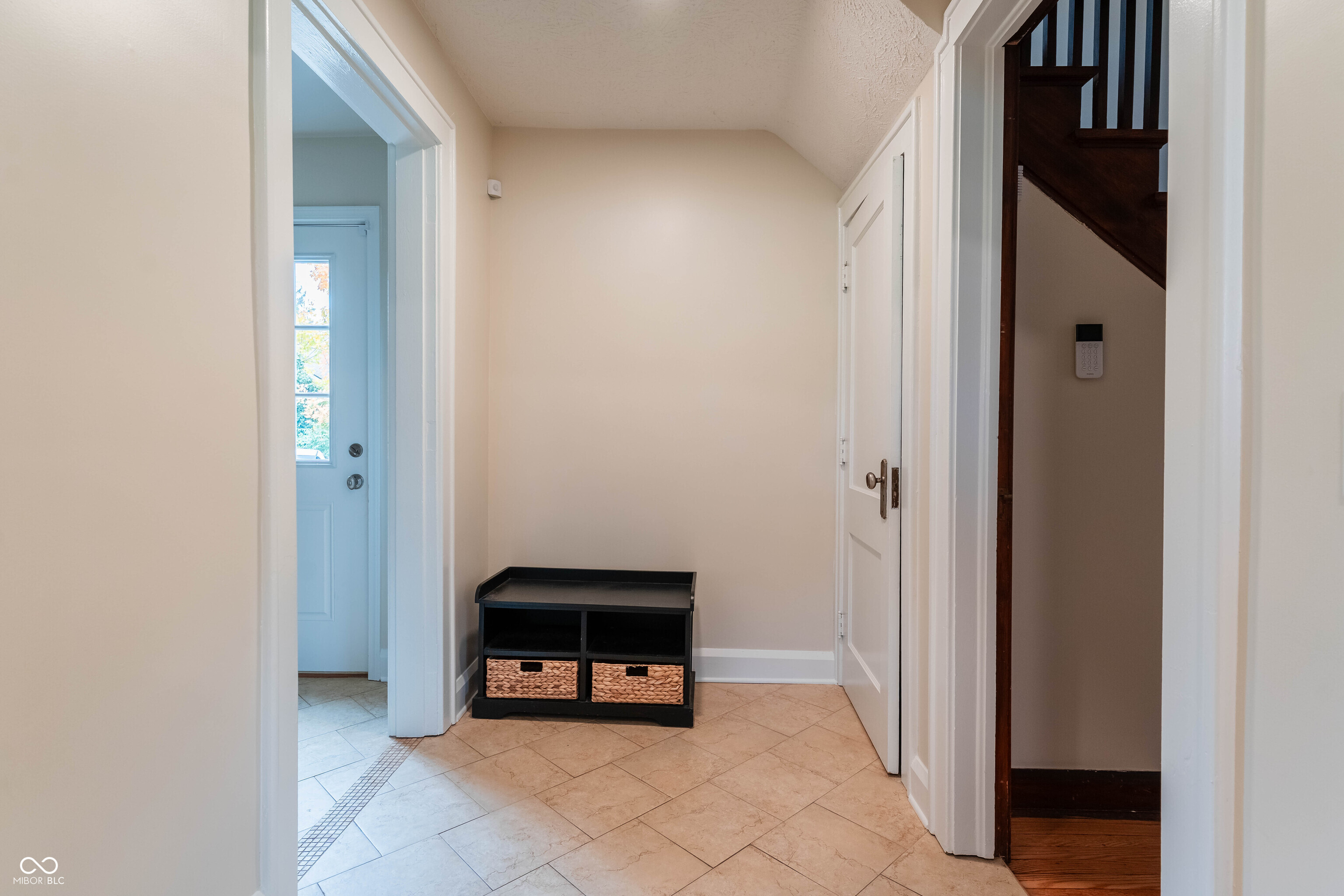 Indianapolis, Indiana, 46268, United States, 4 Bedrooms Bedrooms, ,2 BathroomsBathrooms,Residential,For Sale,1981741