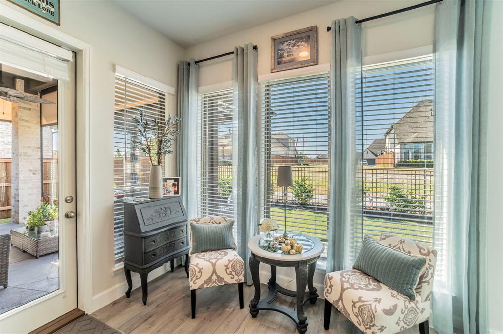 Midlothian, Texas, 76065, United States, 4 Bedrooms Bedrooms, ,4 BathroomsBathrooms,Residential,For Sale,1986154