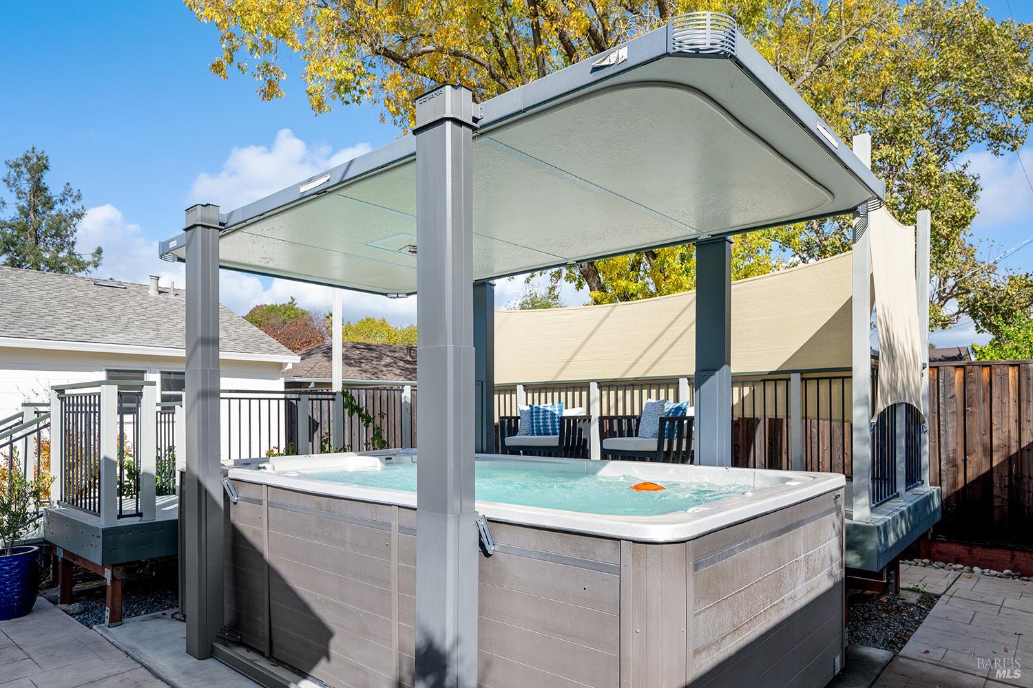 Santa Rosa, California, 95405, United States, 2 Bedrooms Bedrooms, ,2 BathroomsBathrooms,Residential,For Sale,1989467