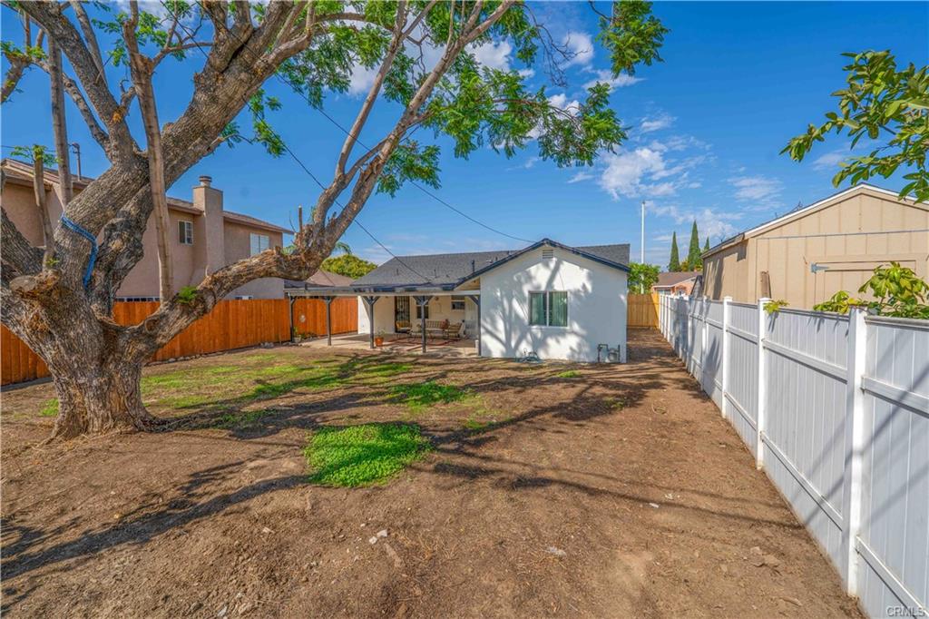 Norwalk, California, 90650, United States, 3 Bedrooms Bedrooms, ,1 BathroomBathrooms,Residential,For Sale,1977286