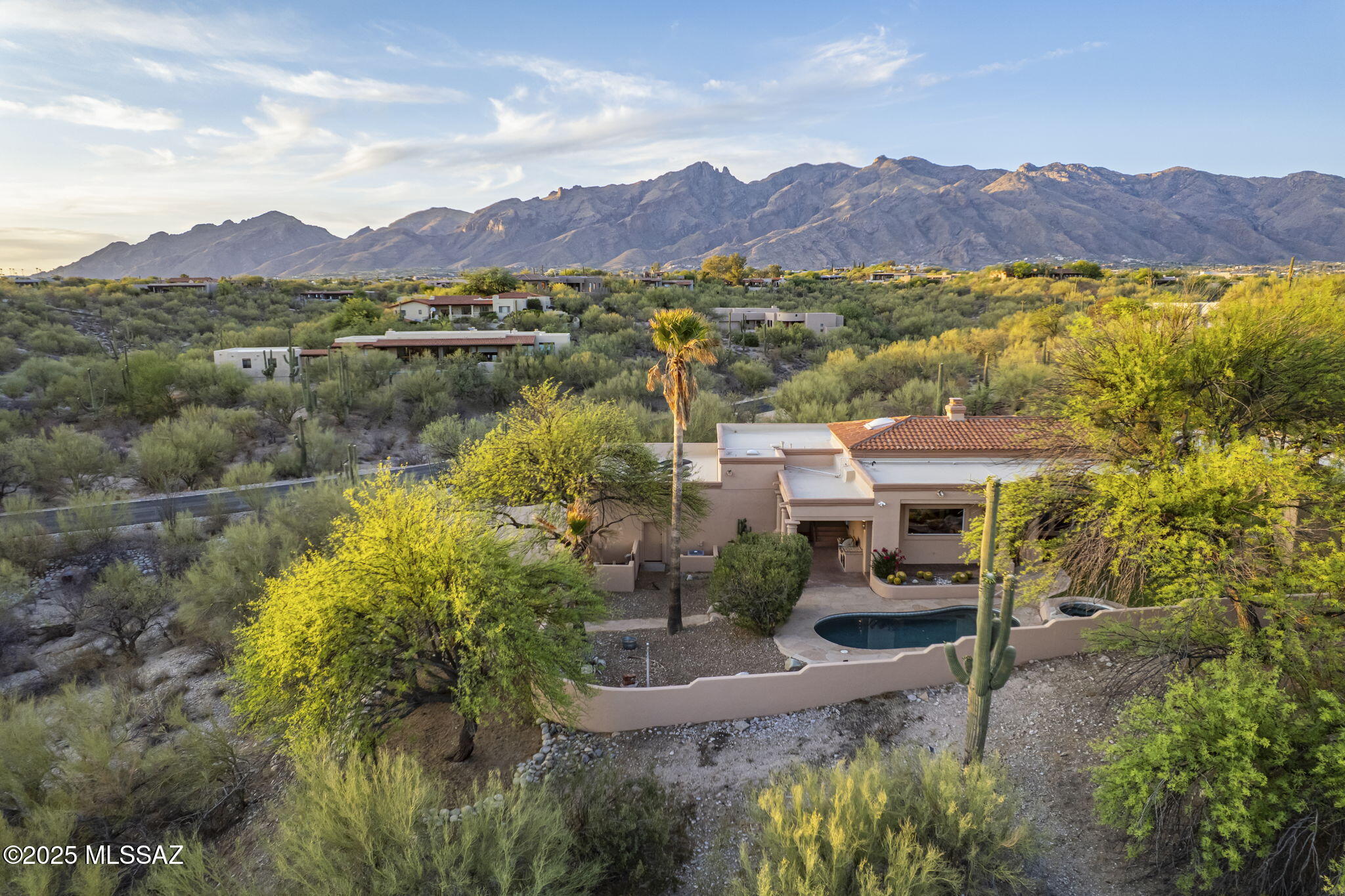 Tucson, Arizona, 85718, United States, 4 Bedrooms Bedrooms, ,4 BathroomsBathrooms,Residential,For Sale,1837380