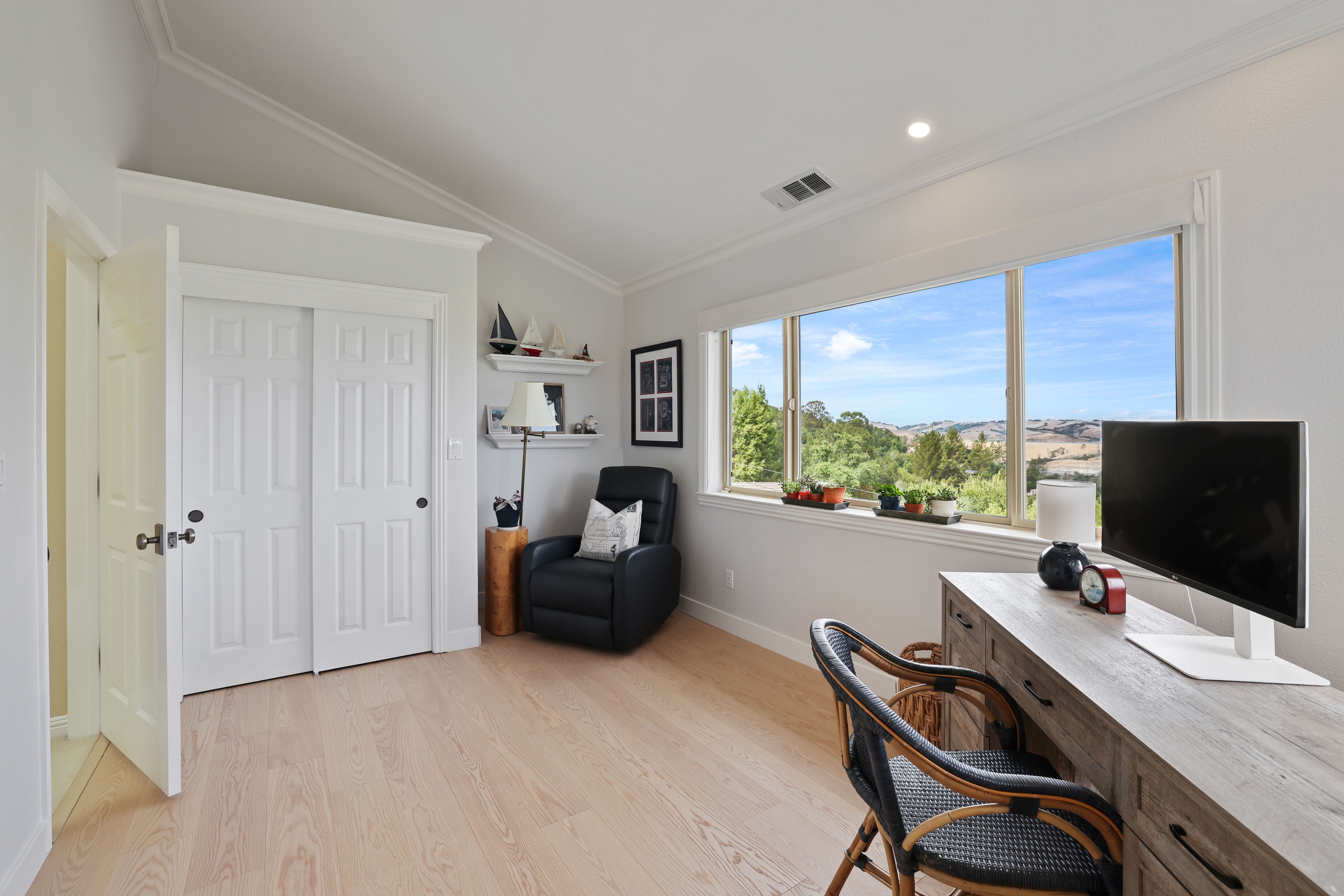  Breathtaking Contemporary Retreat with Golf Course and Mount Diablo Views - 物件實景