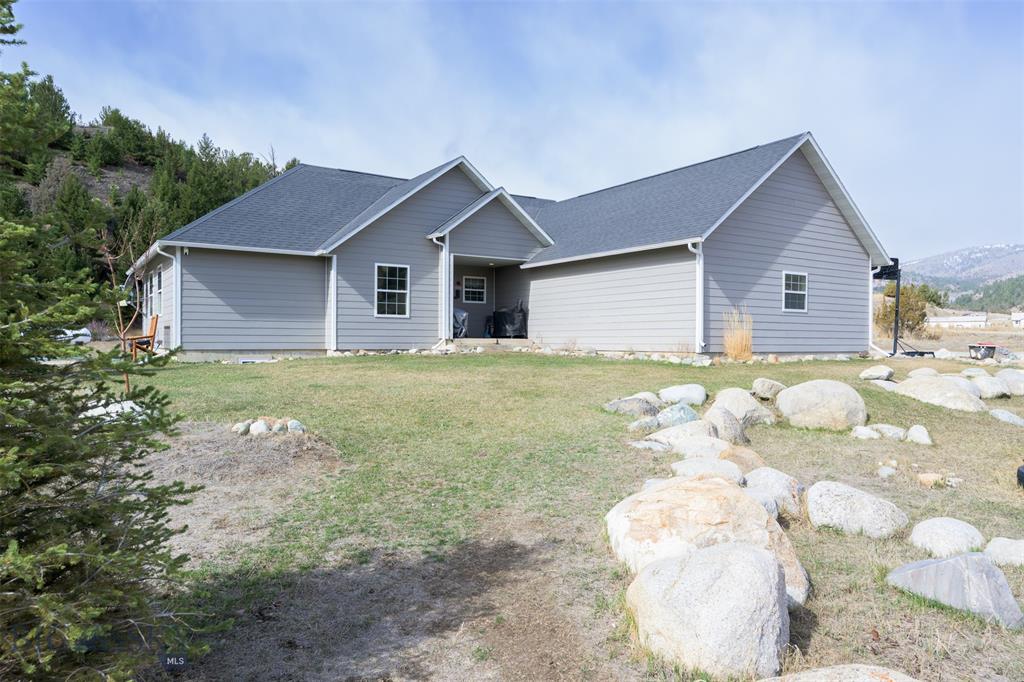 Anaconda, Montana, 59711, United States, 5 Bedrooms Bedrooms, ,3 BathroomsBathrooms,Residential,For Sale,1923651