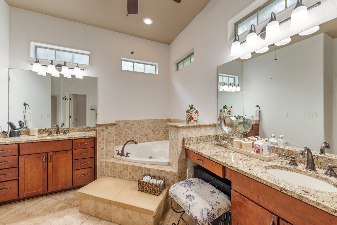 Austin, Texas, 78732, United States, 4 Bedrooms Bedrooms, ,3 BathroomsBathrooms,Residential,For Sale,1911419