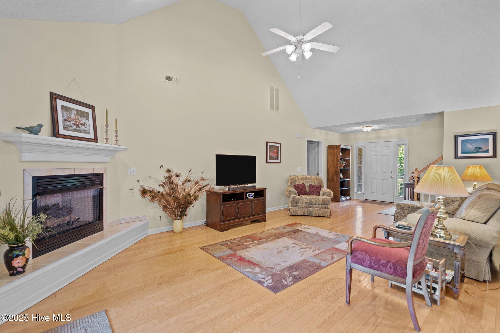 Wilmington, North Carolina, 28411, United States, 4 Bedrooms Bedrooms, ,3 BathroomsBathrooms,Residential,For Sale,1874008