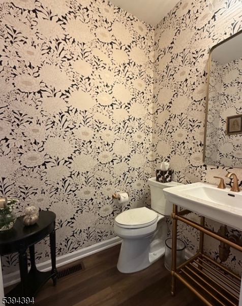 Clinton Twp., New Jersey, 08801, United States, 3 Bedrooms Bedrooms, ,3 BathroomsBathrooms,Residential,For Sale,1984953