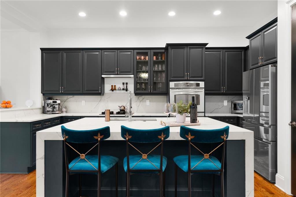 Atlanta, Georgia, 30328, United States, 3 Bedrooms Bedrooms, ,4 BathroomsBathrooms,Residential,For Sale,1994391